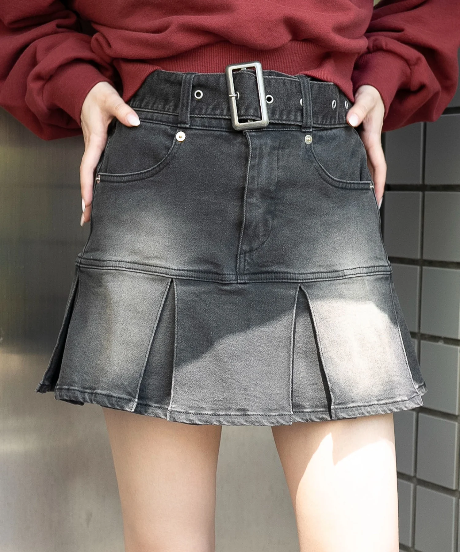 ベルト付デニムプリーツスカパン - Image 3