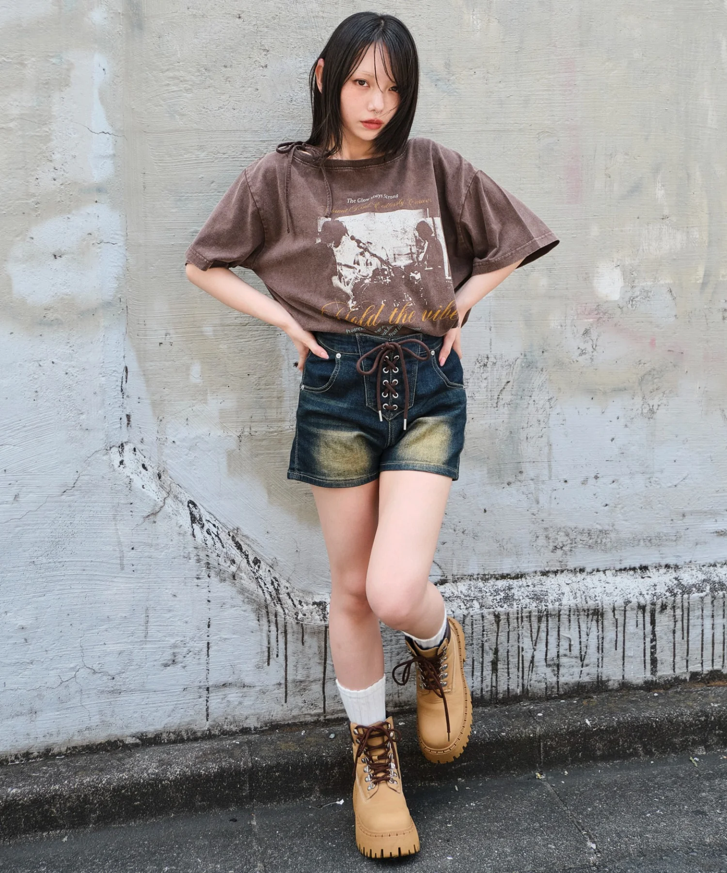 レースアップデニムショートパンツ - Image 14