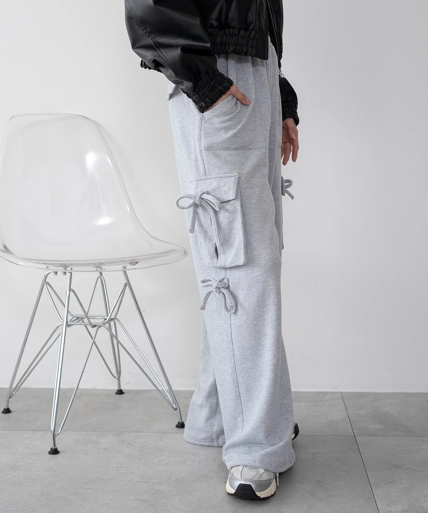 リボンカーゴスウェットパンツ - Image 18