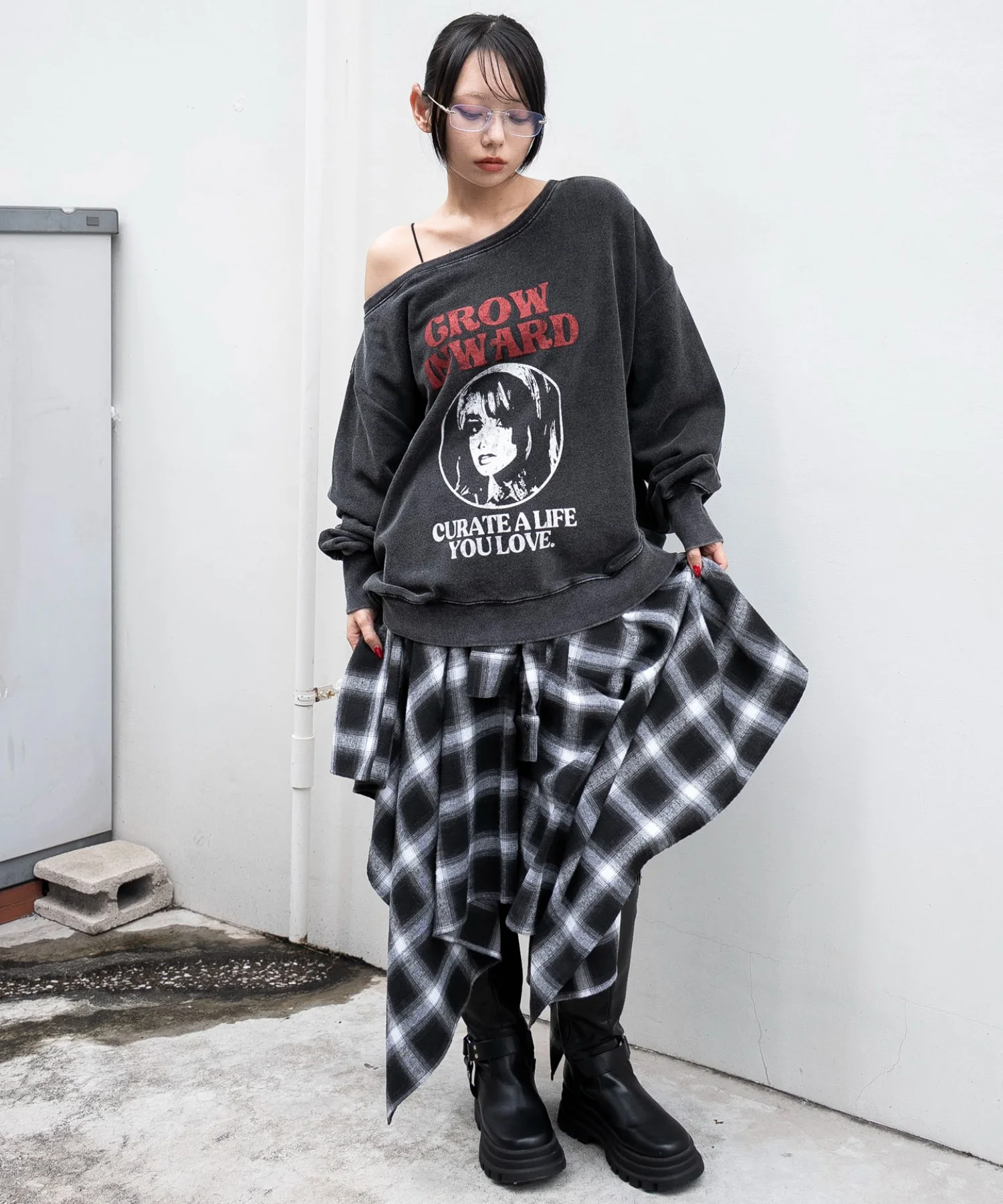 2WAYグラフィックワンショルBIGスウェット - Image 10