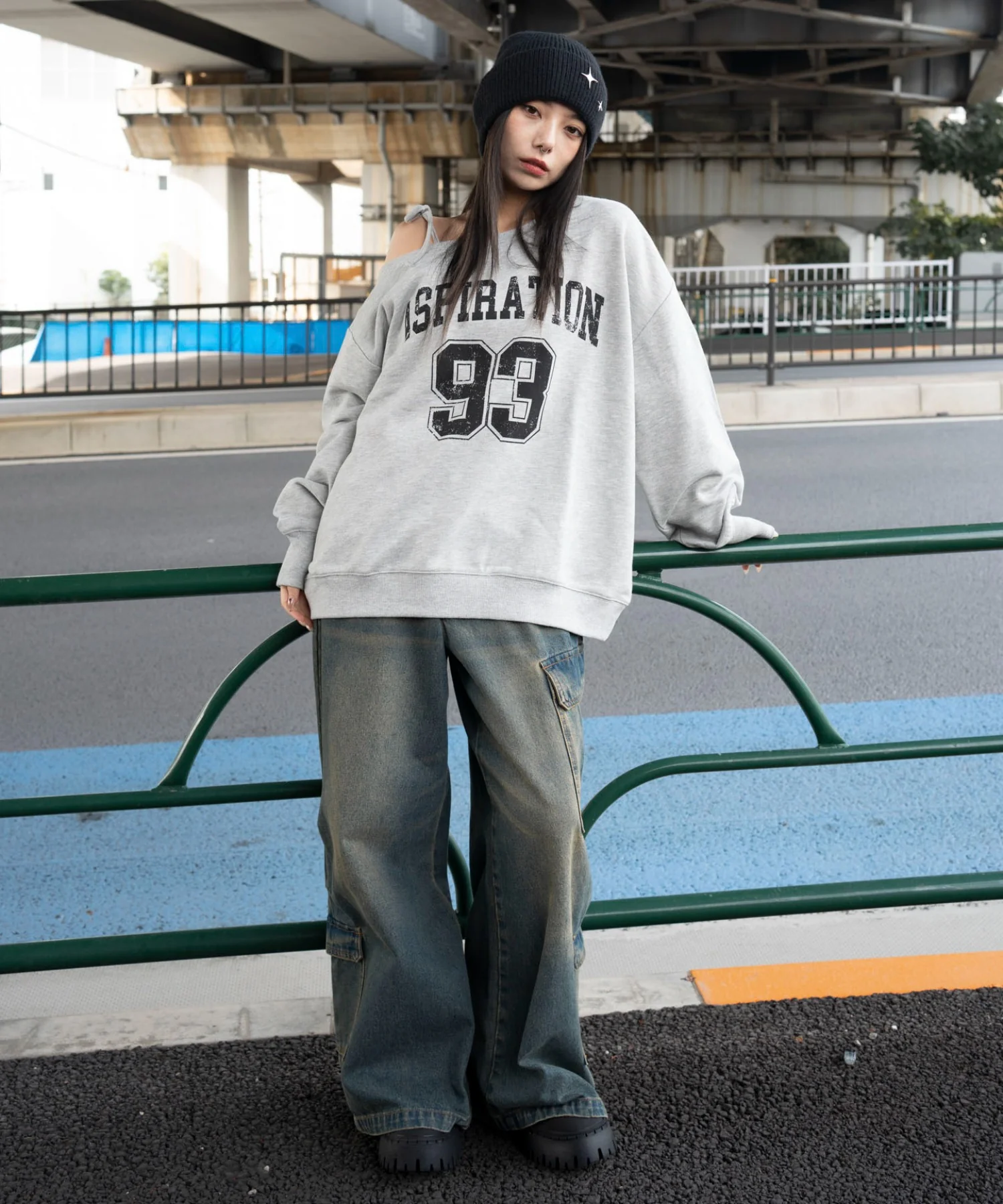 2WAYグラフィックワンショルBIGスウェット - Image 15