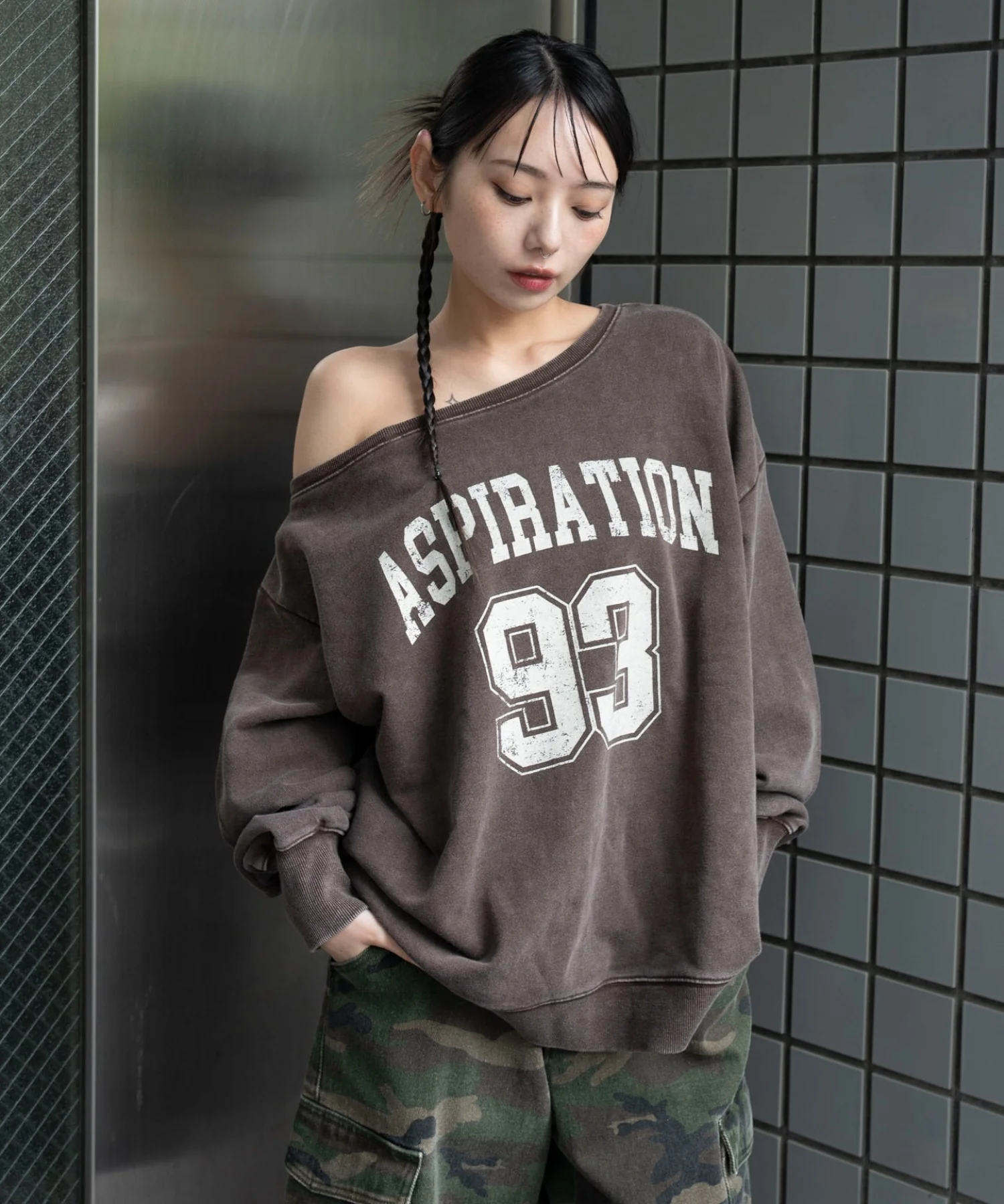 2WAYグラフィックワンショルBIGスウェット - Image 43