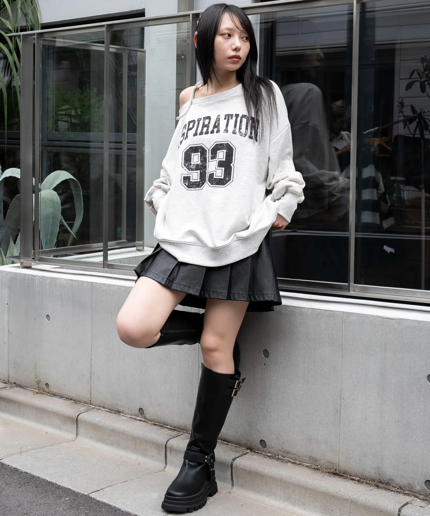 2WAYグラフィックワンショルBIGスウェット - Image 9
