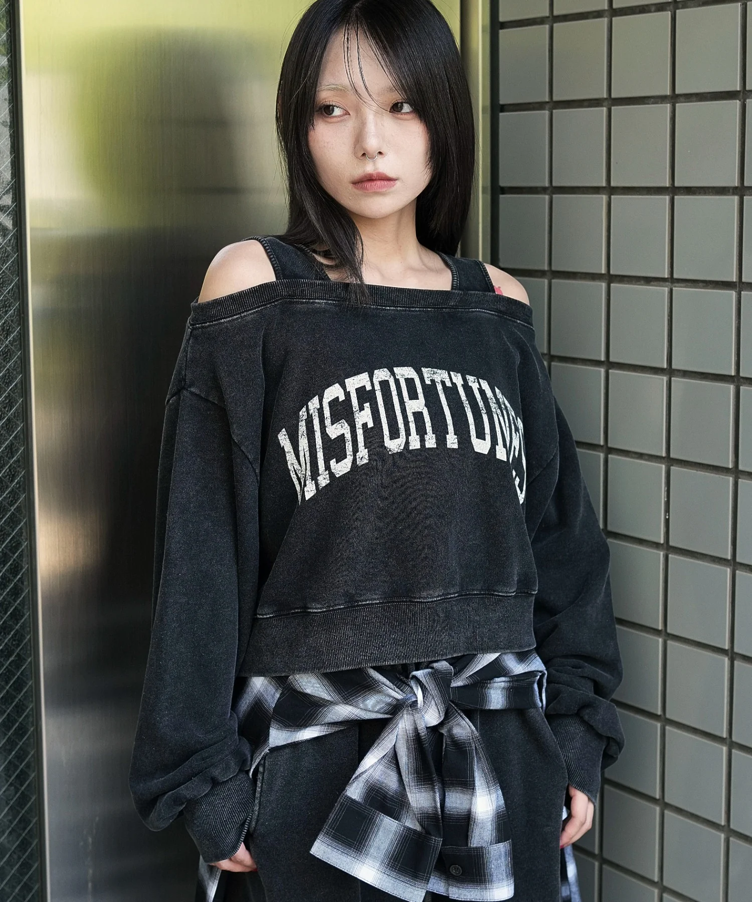 ドッキングオフショルショートスウェット - Image 2