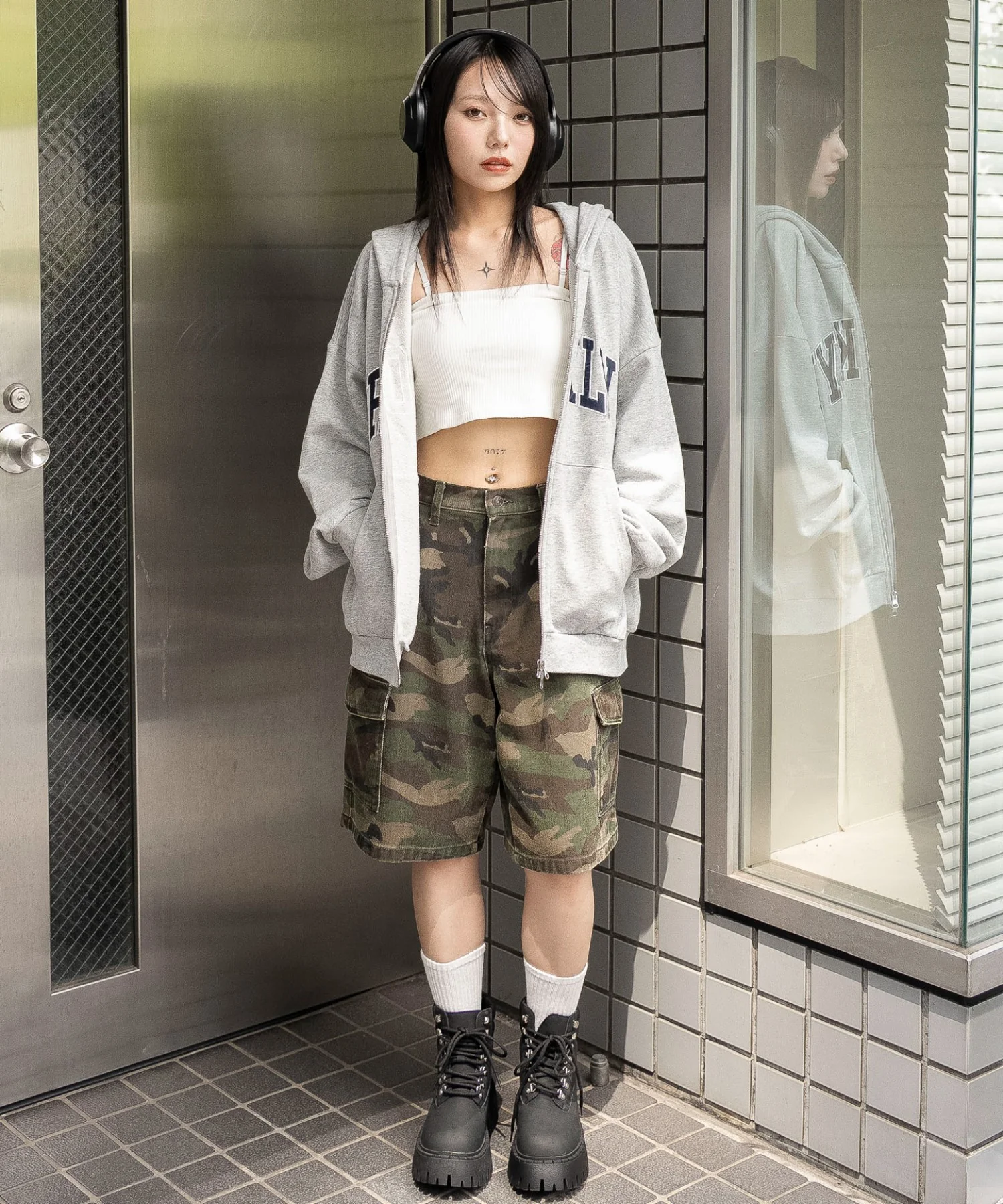 グラフィックBIGZIPパーカー - Image 33
