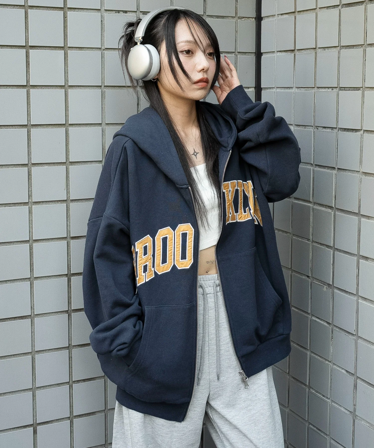 グラフィックBIGZIPパーカー - Image 38