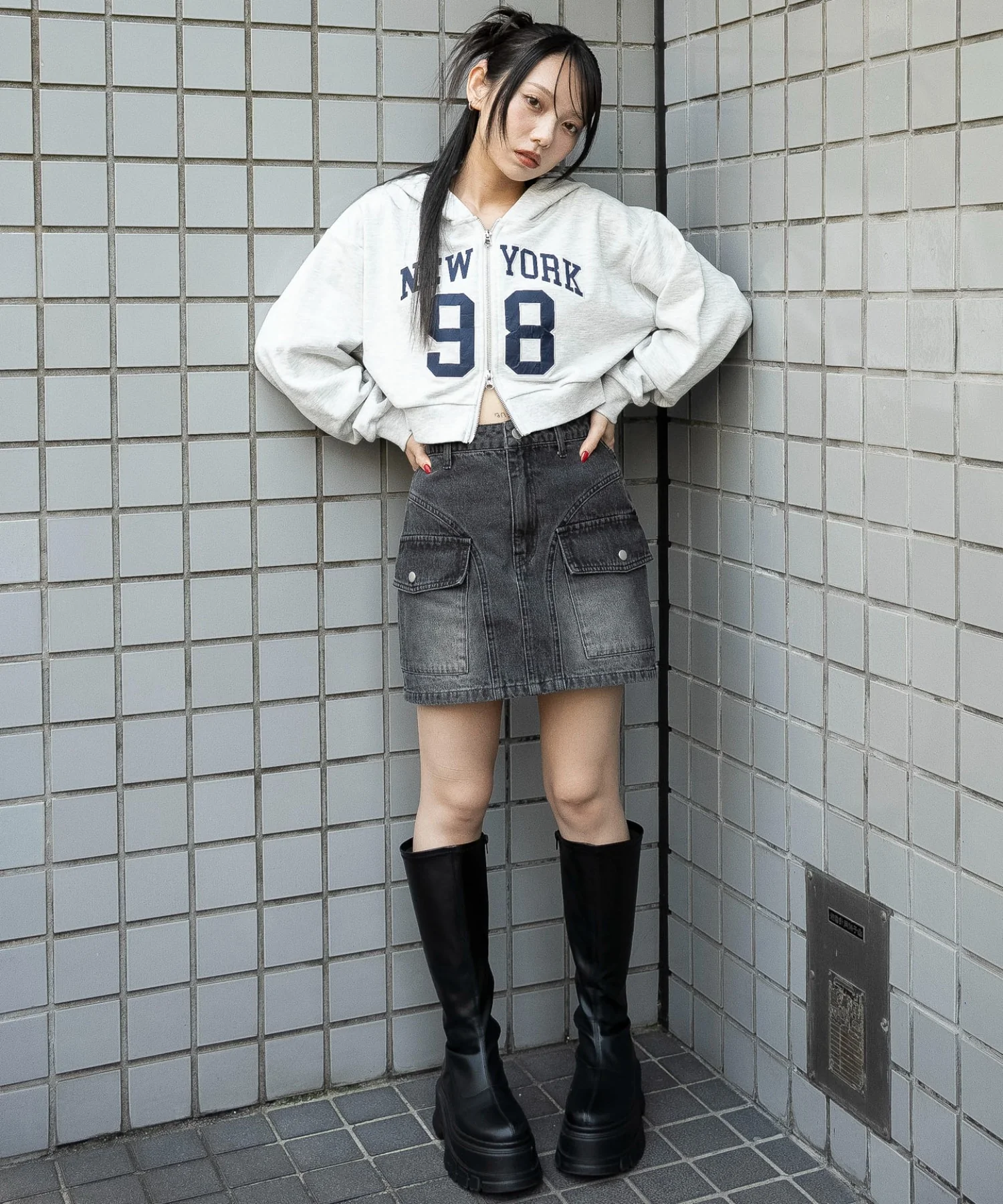 グラフィックショートZIPパーカー - Image 18