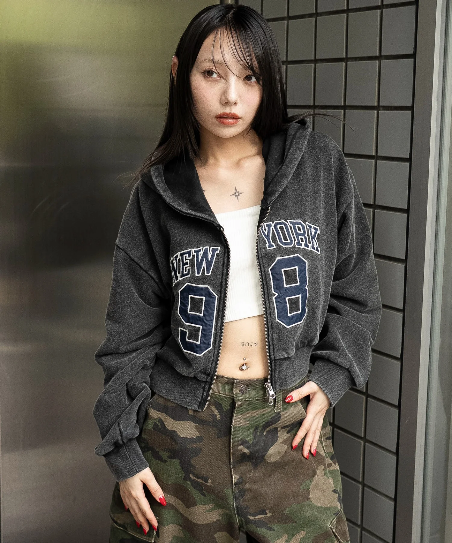 グラフィックショートZIPパーカー - Image 4