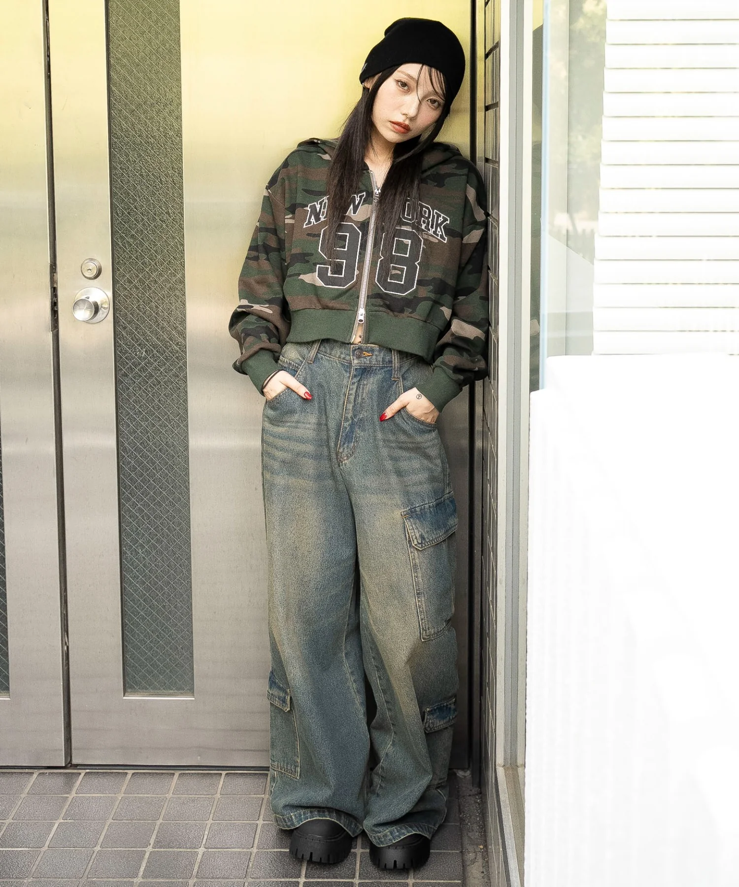グラフィックショートZIPパーカー - Image 6