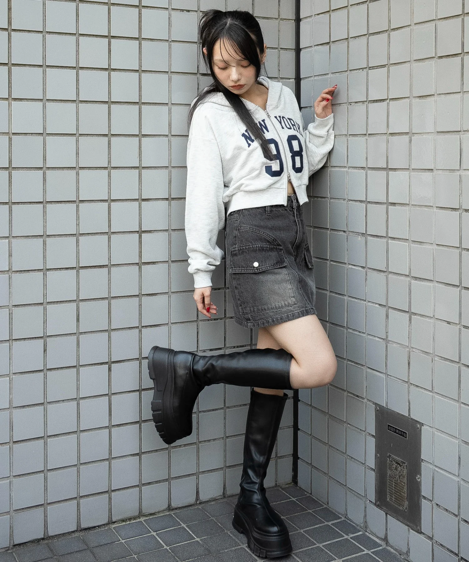 グラフィックショートZIPパーカー - Image 7