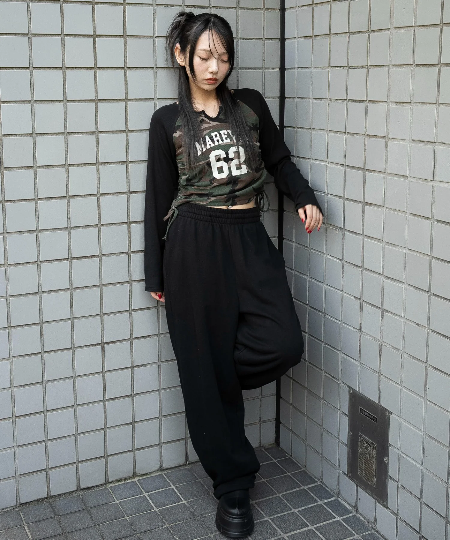 キーネックサイドドロストラグランロンT - Image 8