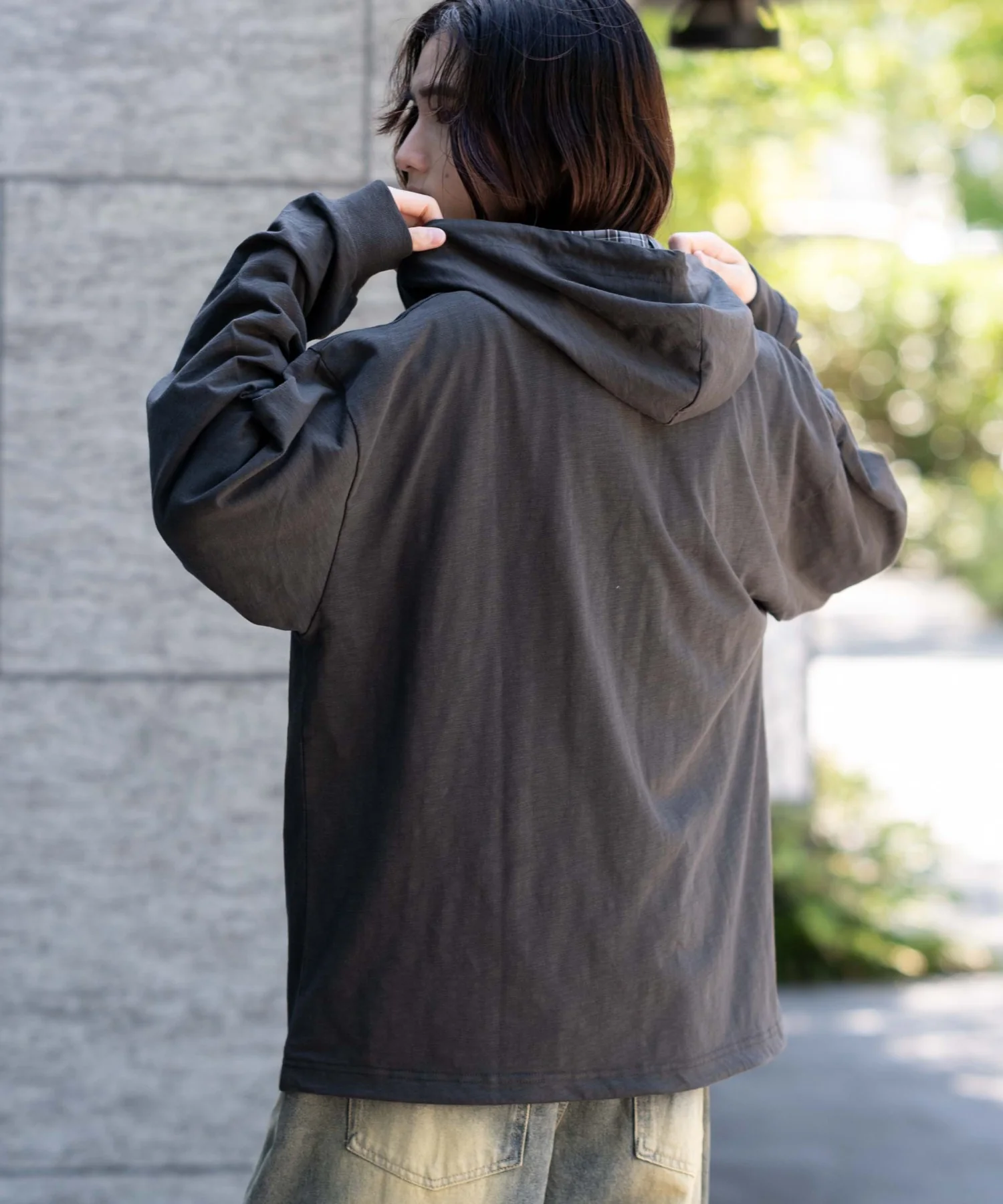 スラブチェックロゴジップパーカー - Image 15
