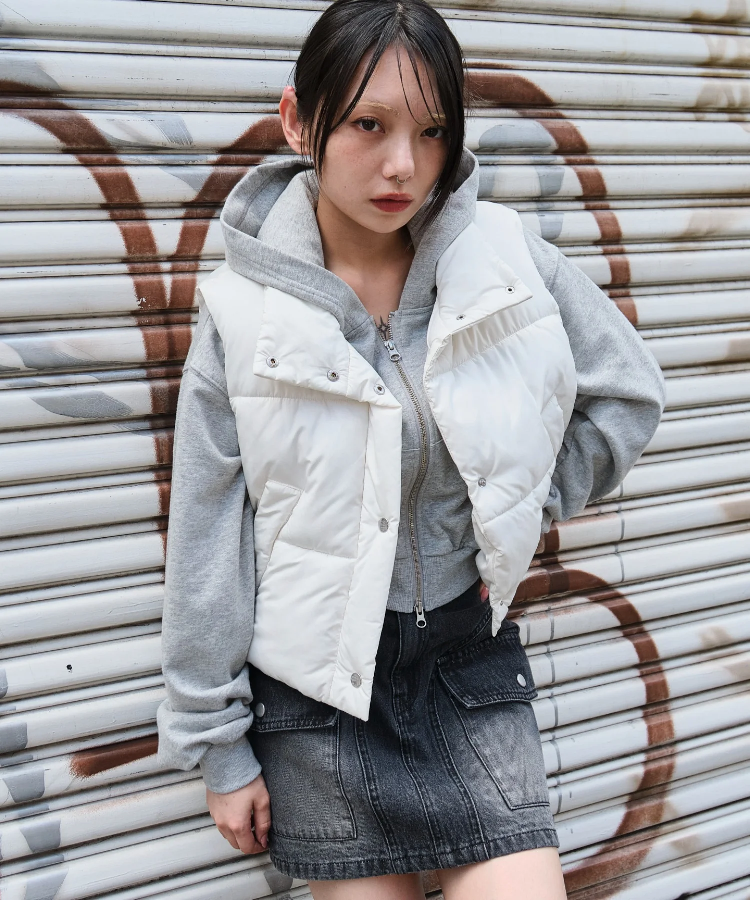 ショートパファーベスト - Image 17