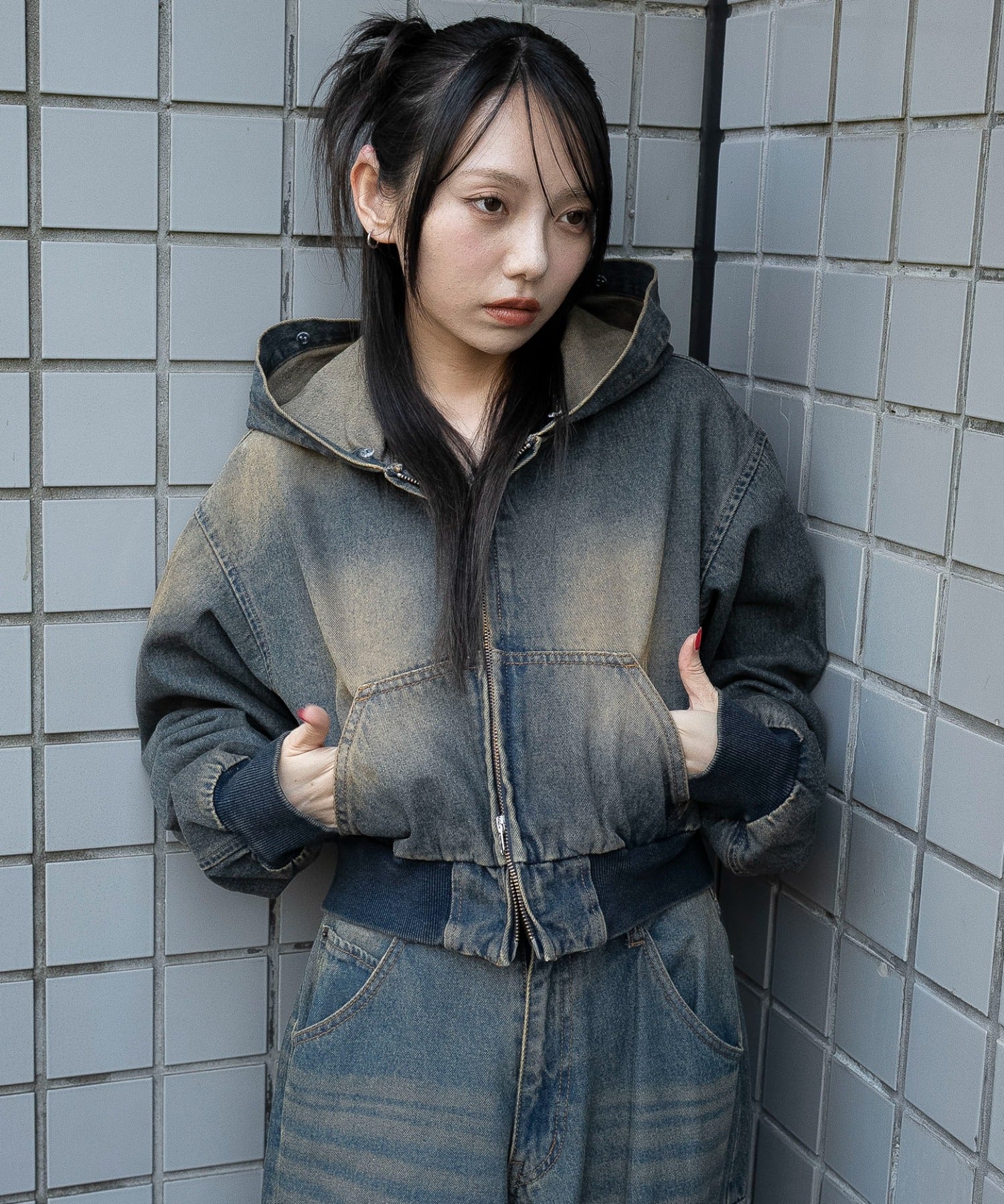 ファーフードデニムショートブルゾン - Image 14