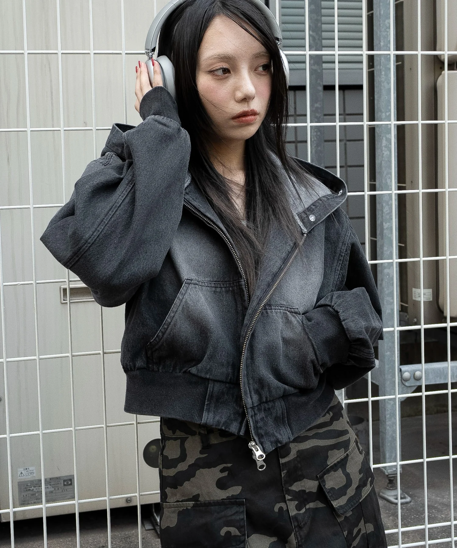 ファーフードデニムショートブルゾン - Image 17