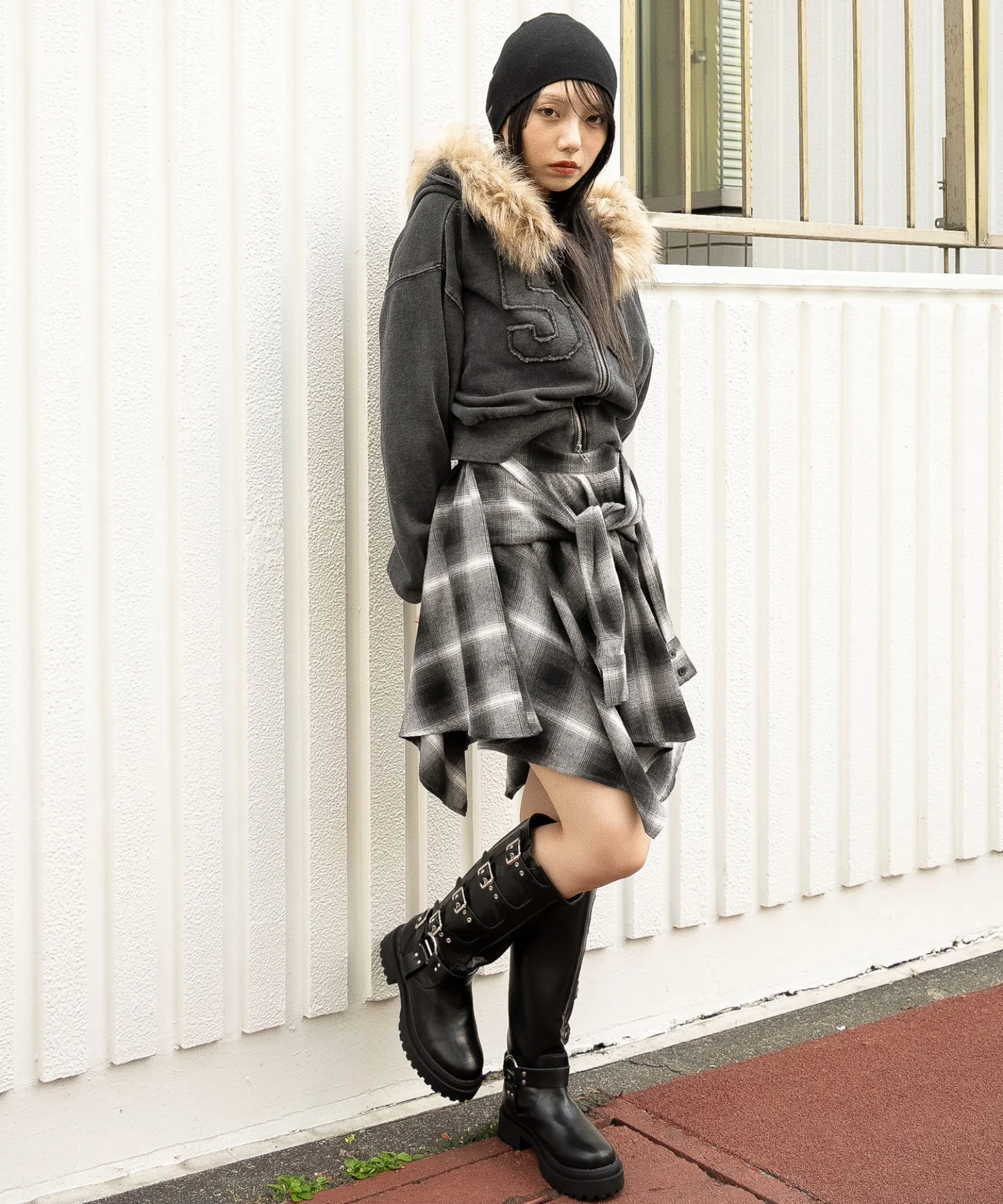 ファーフードショートZIPパーカー - Image 17