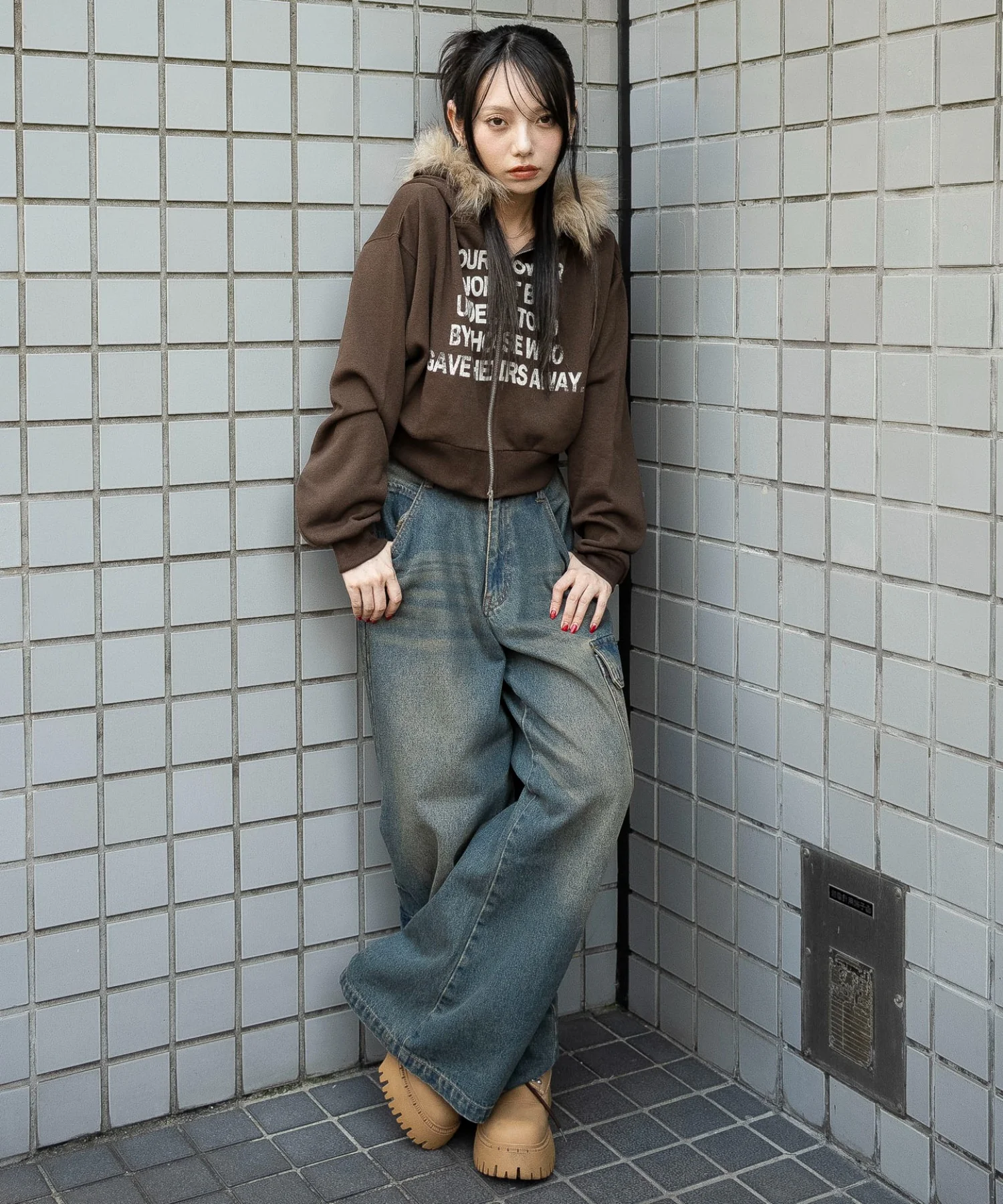 ファーフードショートZIPパーカー - Image 19