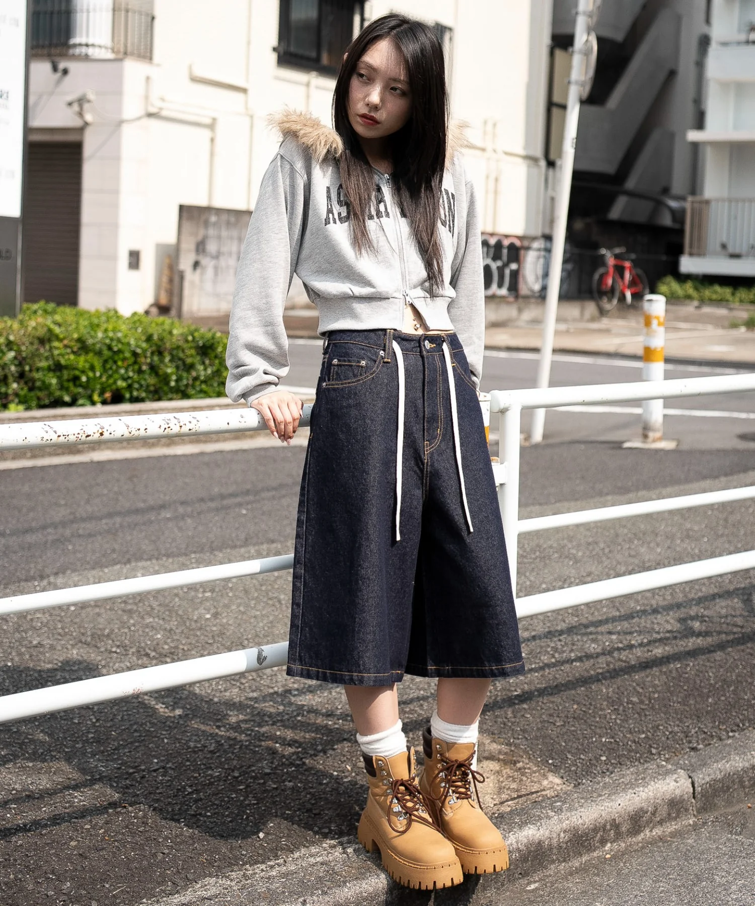 ファーフードショートZIPパーカー - Image 9
