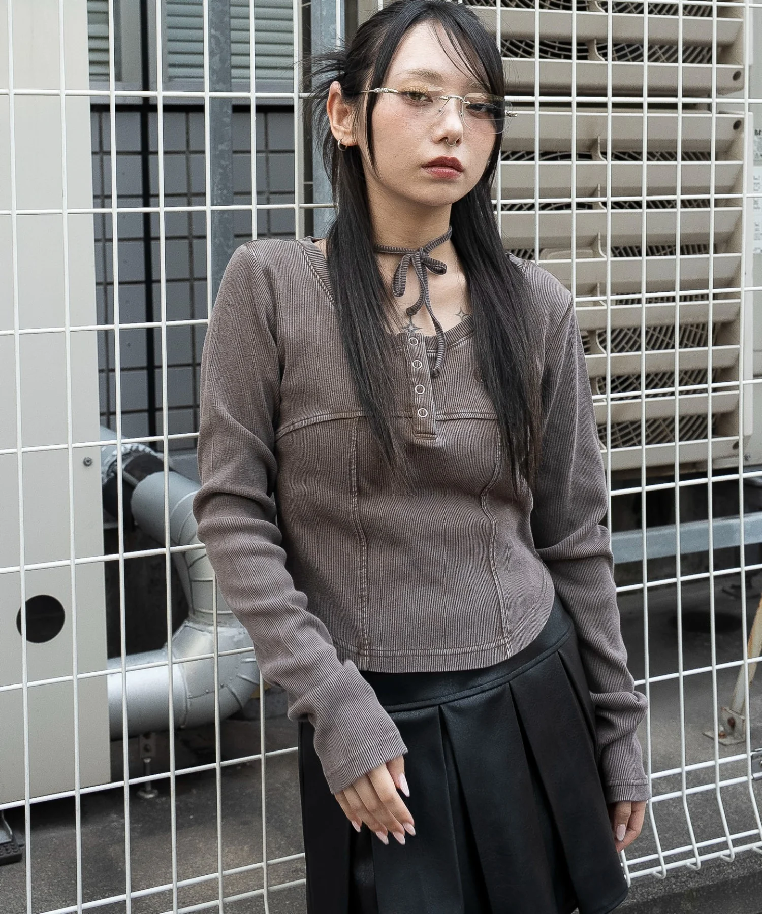ヴィンテージウォッシュネックリボントップス - Image 11
