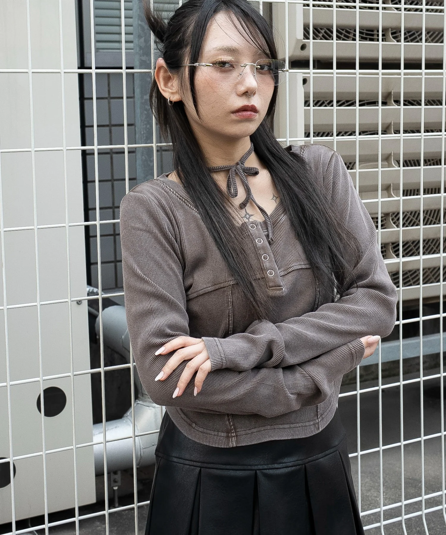ヴィンテージウォッシュネックリボントップス - Image 12