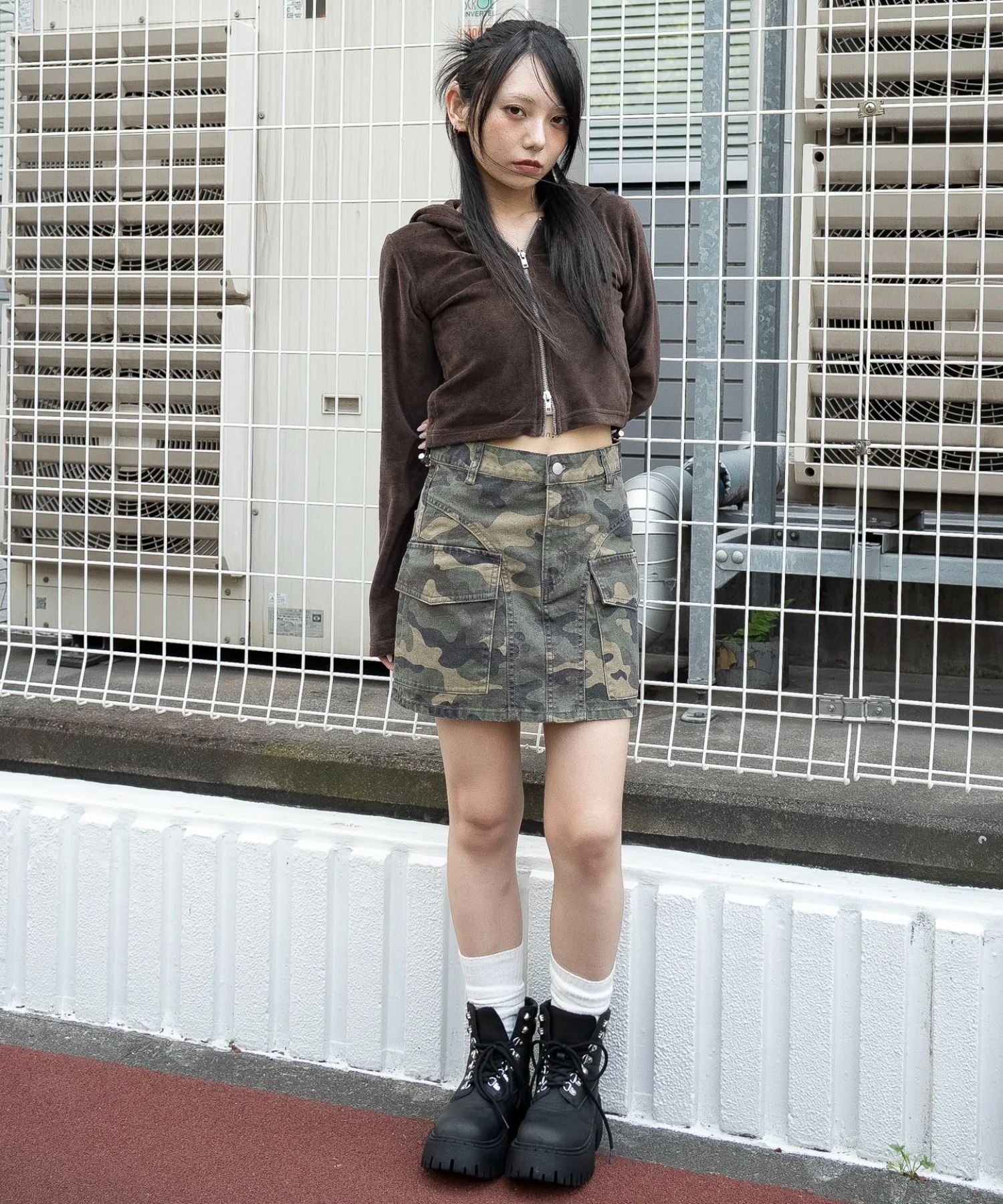 ベロアショートZIPパーカー - Image 4