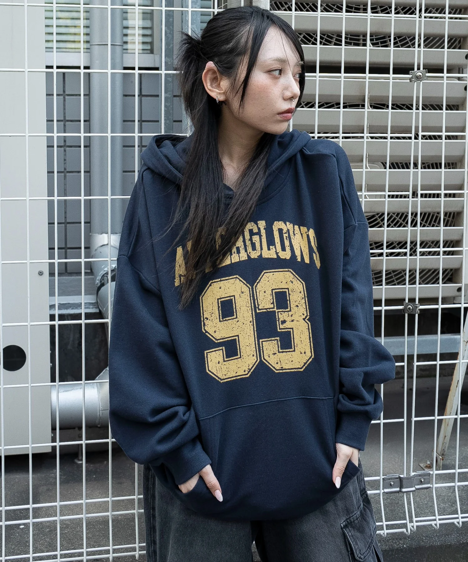 グラフィックプルパーカー - Image 4