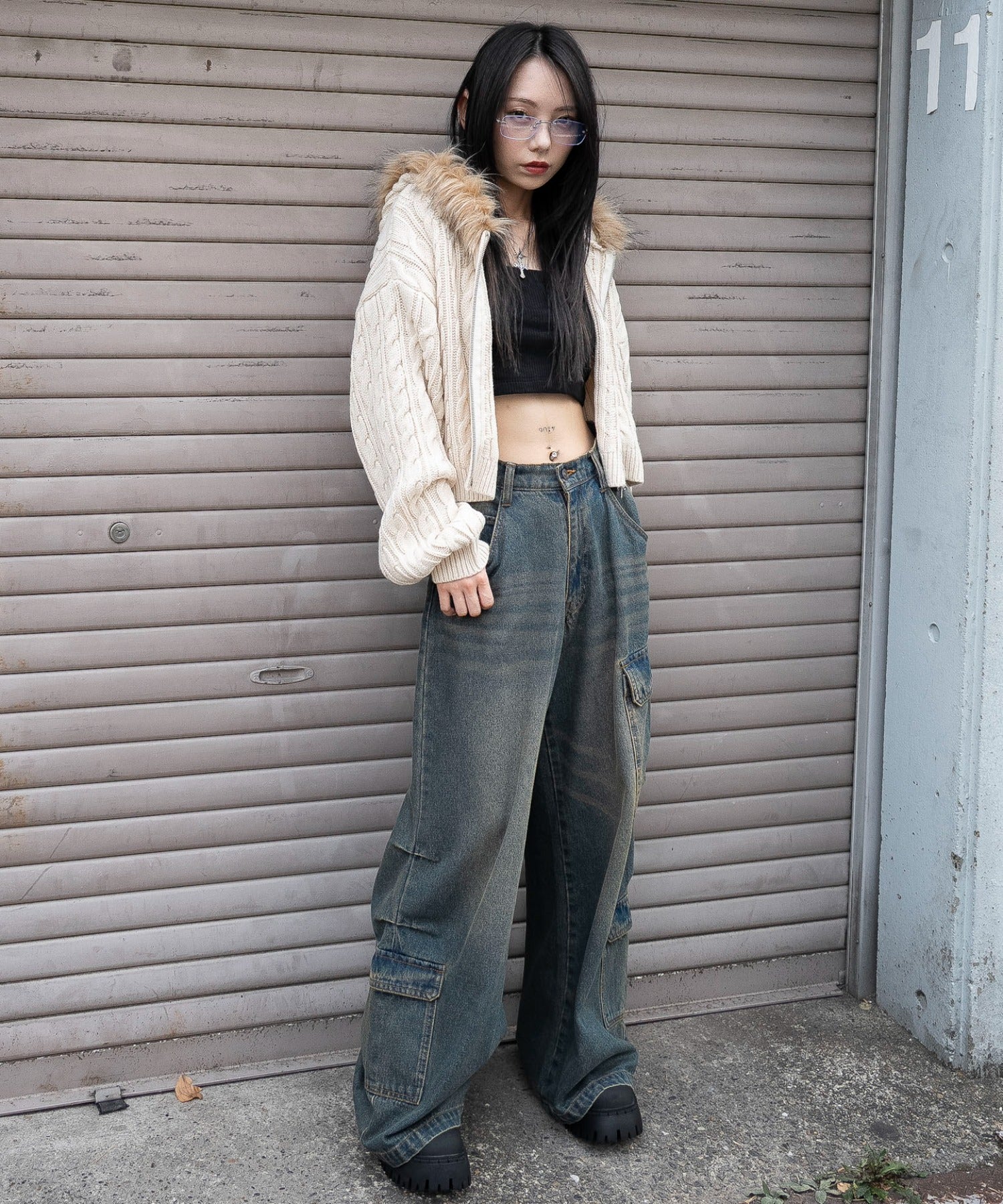 フェイクファー付きケーブルニットパーカー - Image 5