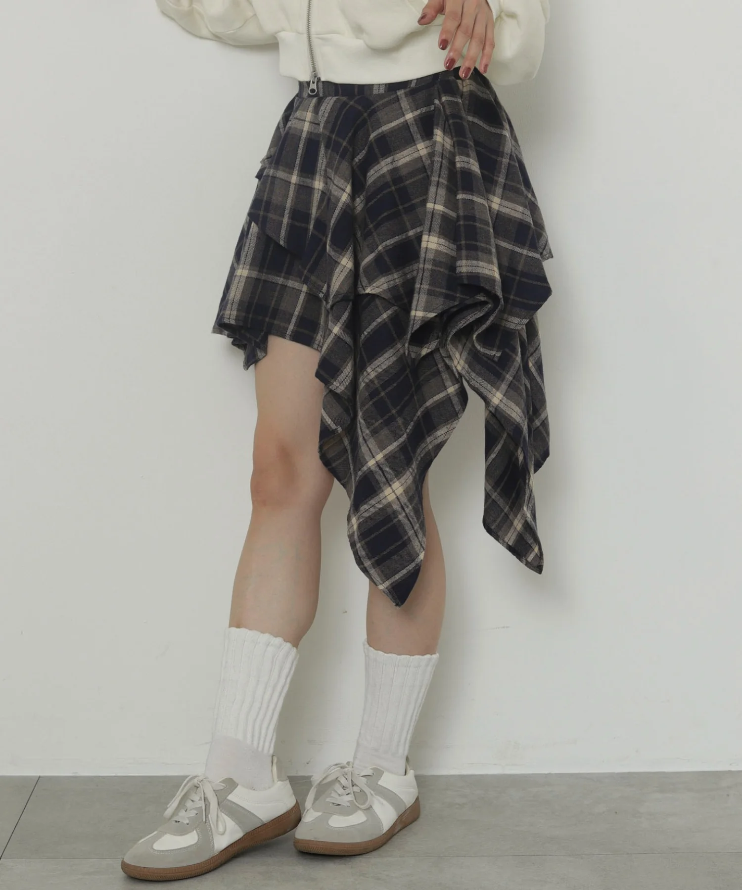 アシンメトリーチェックミニスカパン - Image 9