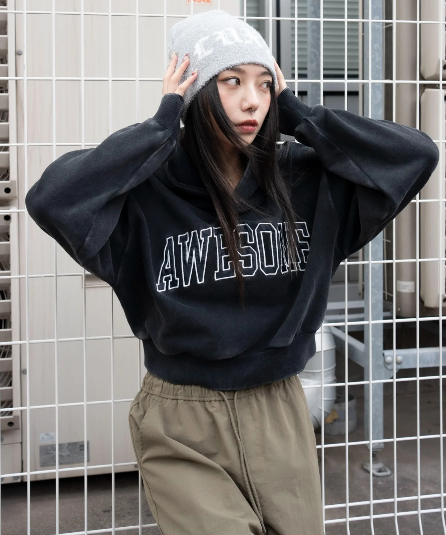 ロゴショートプルパーカー - Image 18