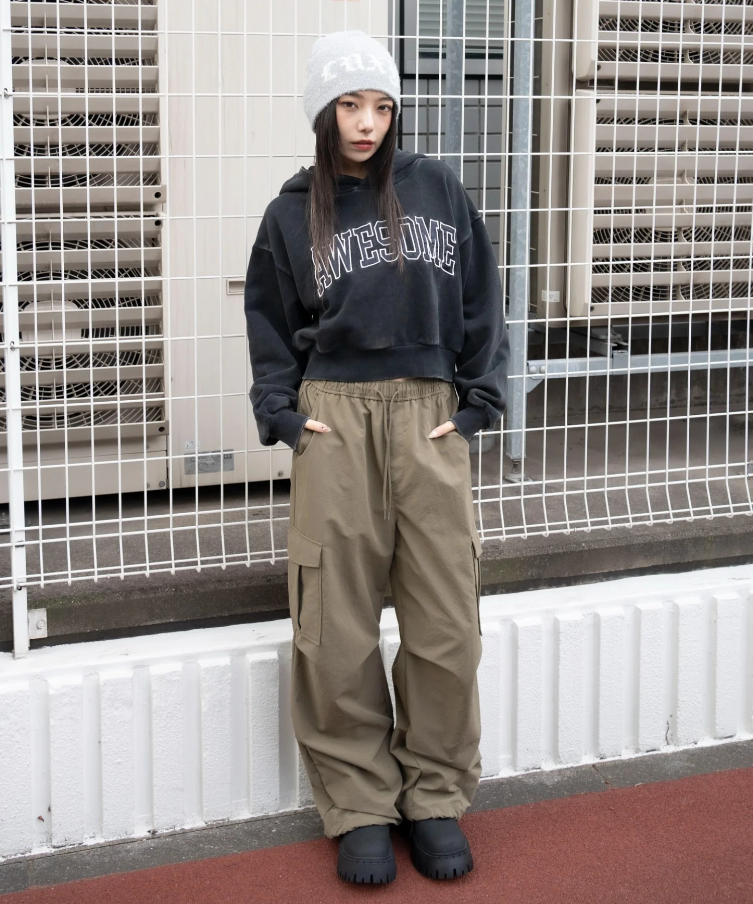 ロゴショートプルパーカー - Image 20