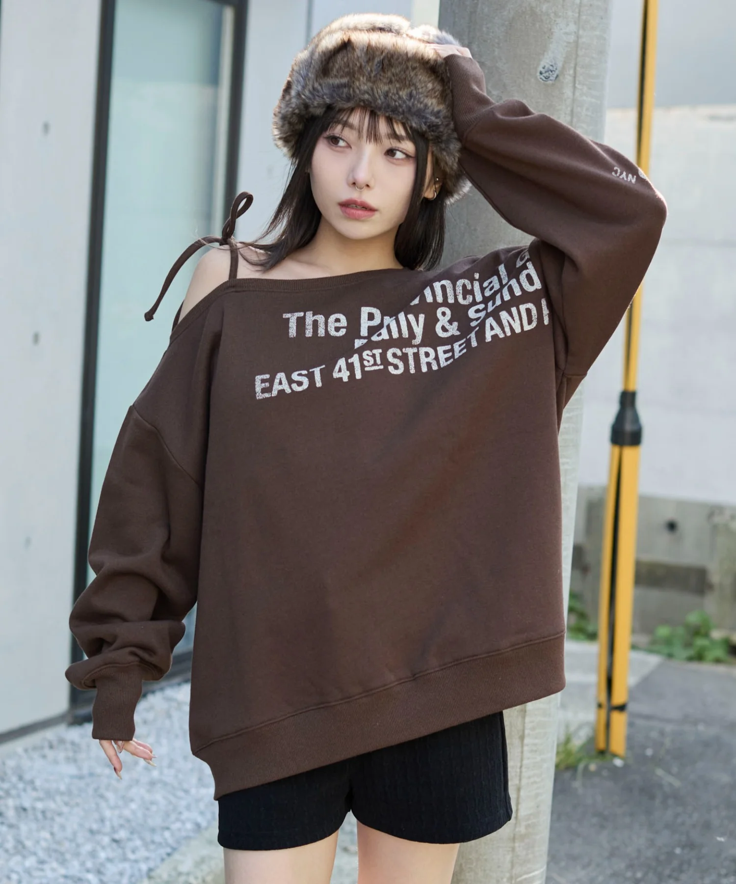 裏起毛2WAYグラフィックワンショルBIGスウェット - Image 4