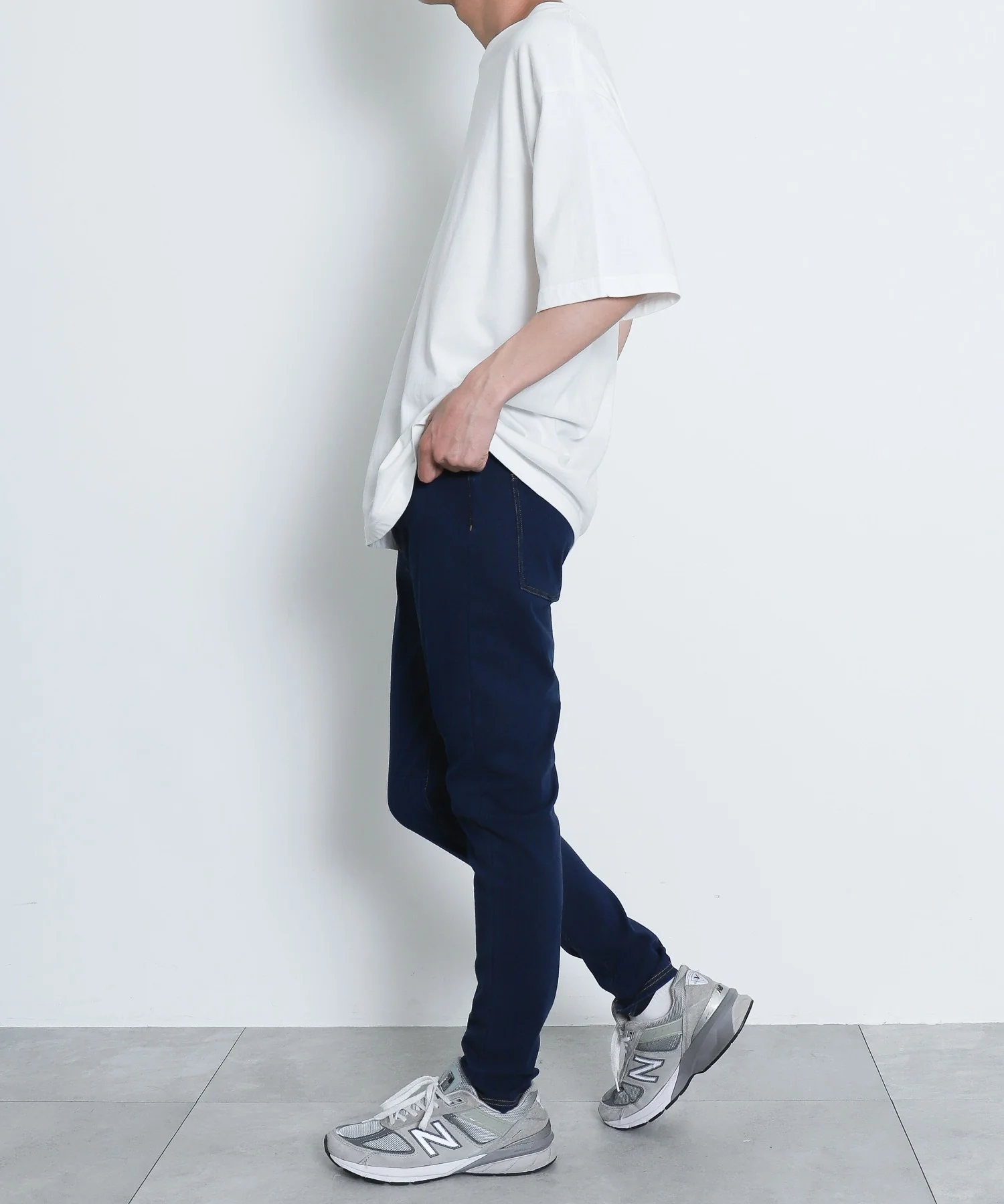 デニムスキニーパンツ - Image 11