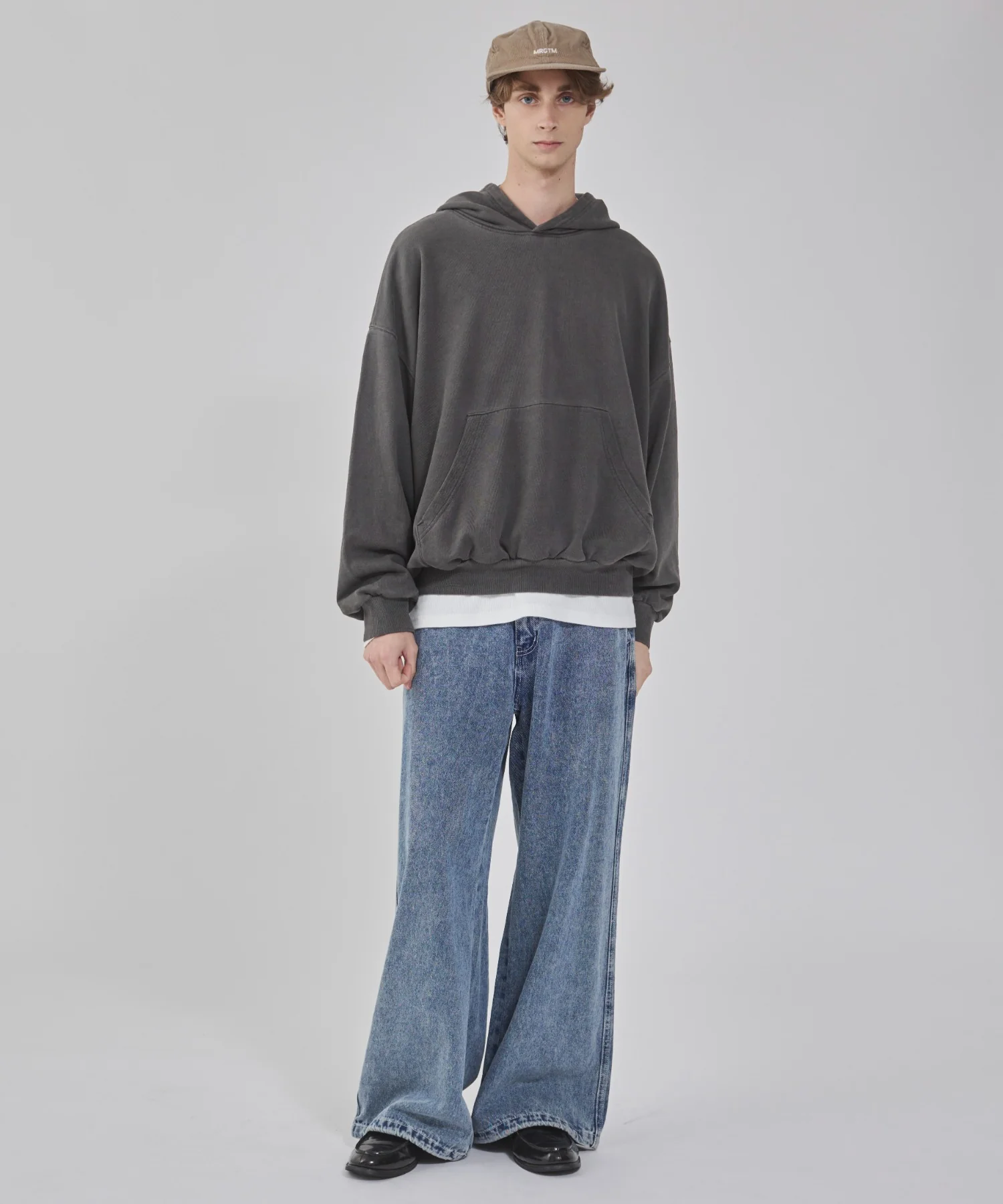 ローライズバギーフレアデニムパンツ - Image 12