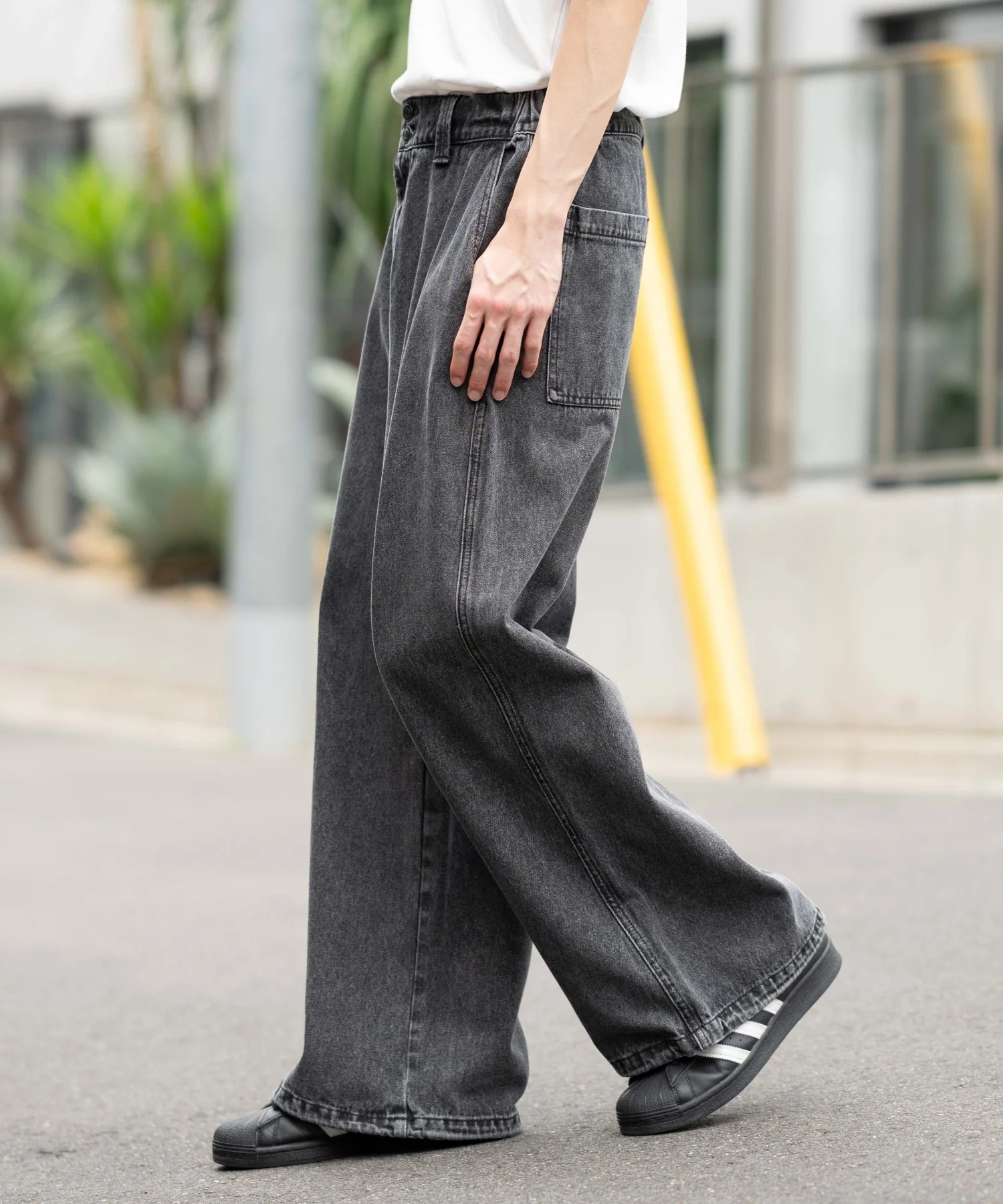 ローライズバギーフレアデニムパンツ - Image 55
