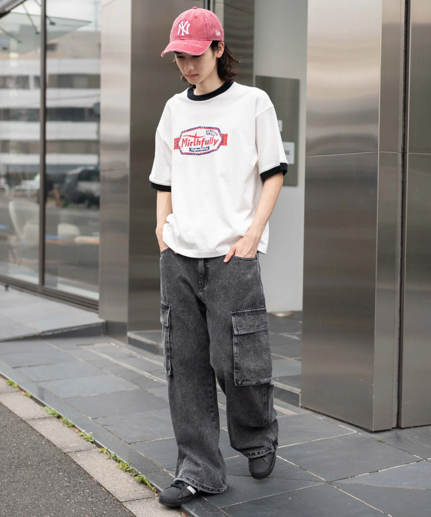 ローライズバギーフレアデニムカーゴパンツ - Image 25