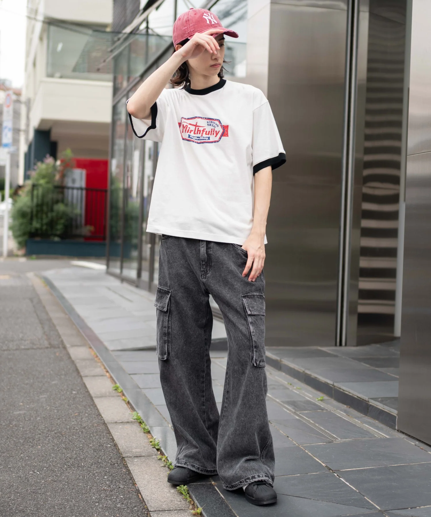 ローライズバギーフレアデニムカーゴパンツ - Image 44