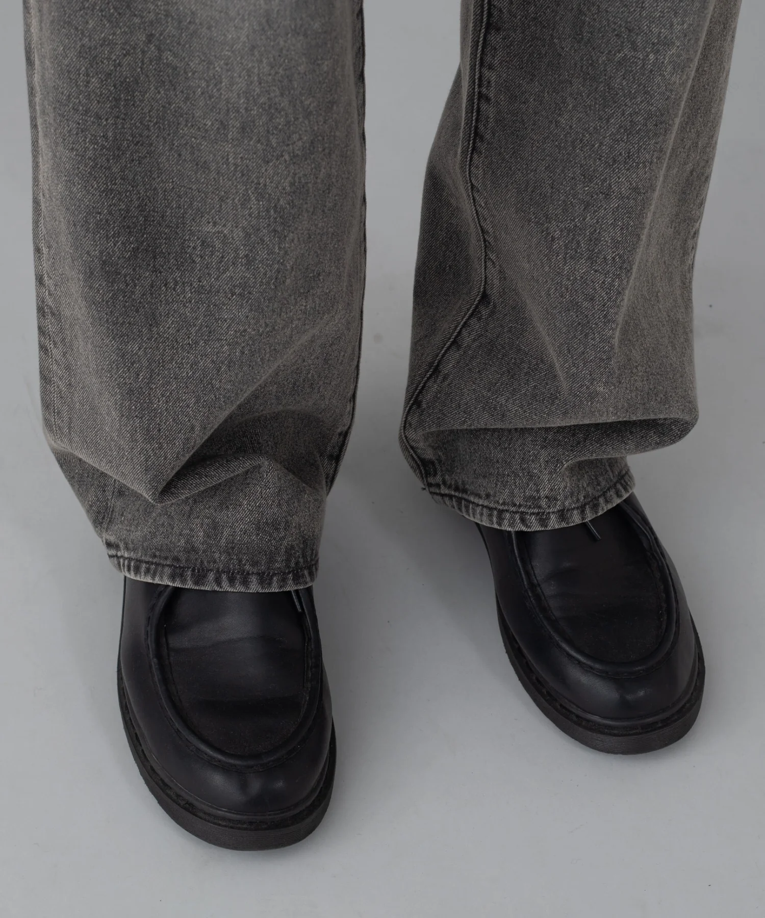 ストレートデニムパンツ - Image 21