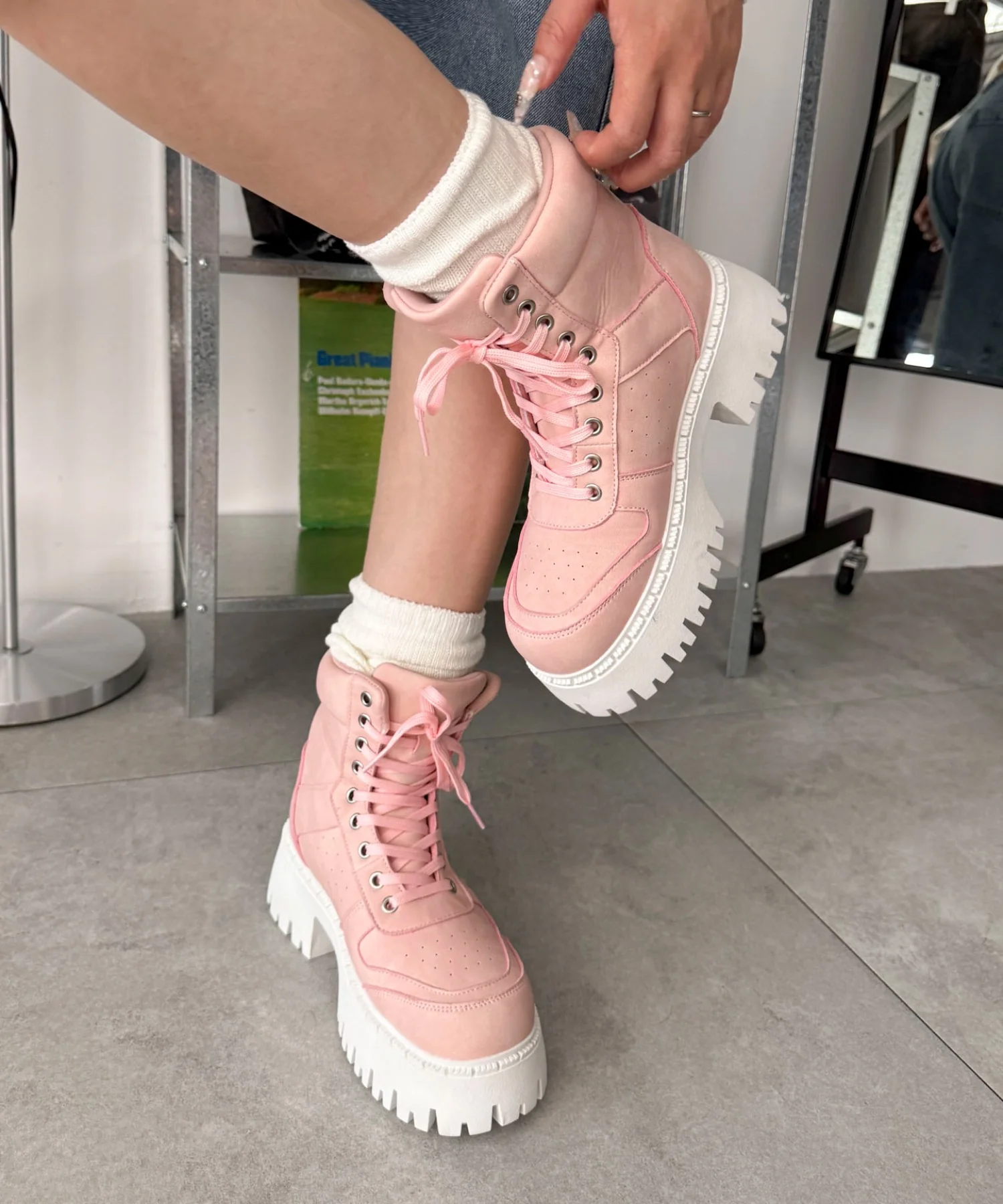 スニーカーブーツ - Image 12
