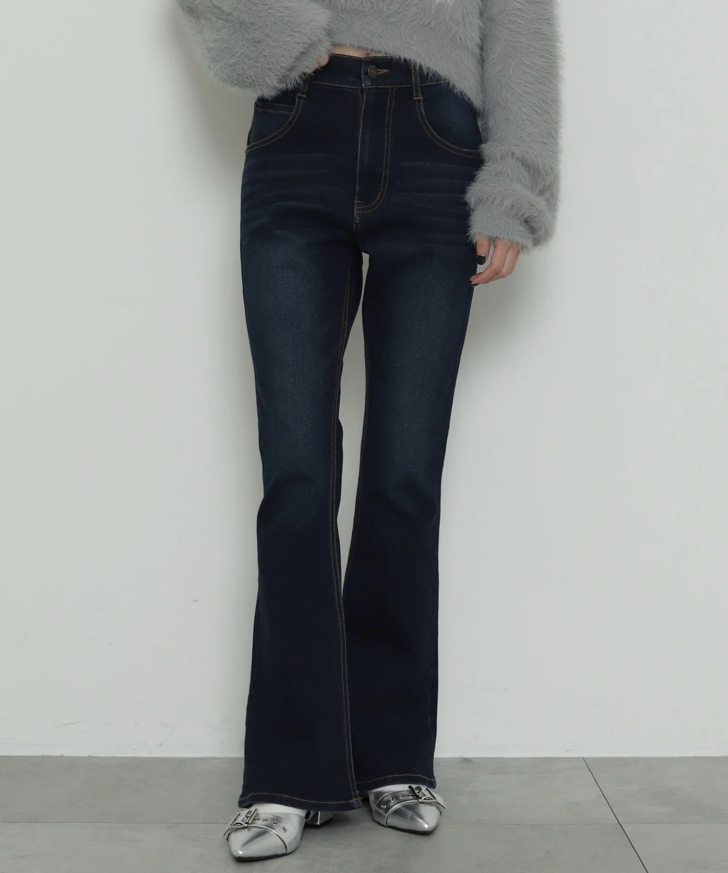 ストレッチフレアデニムパンツ - Image 22