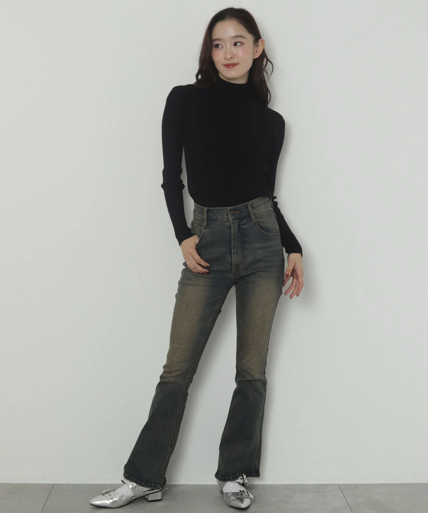 ストレッチフレアデニムパンツ - Image 7