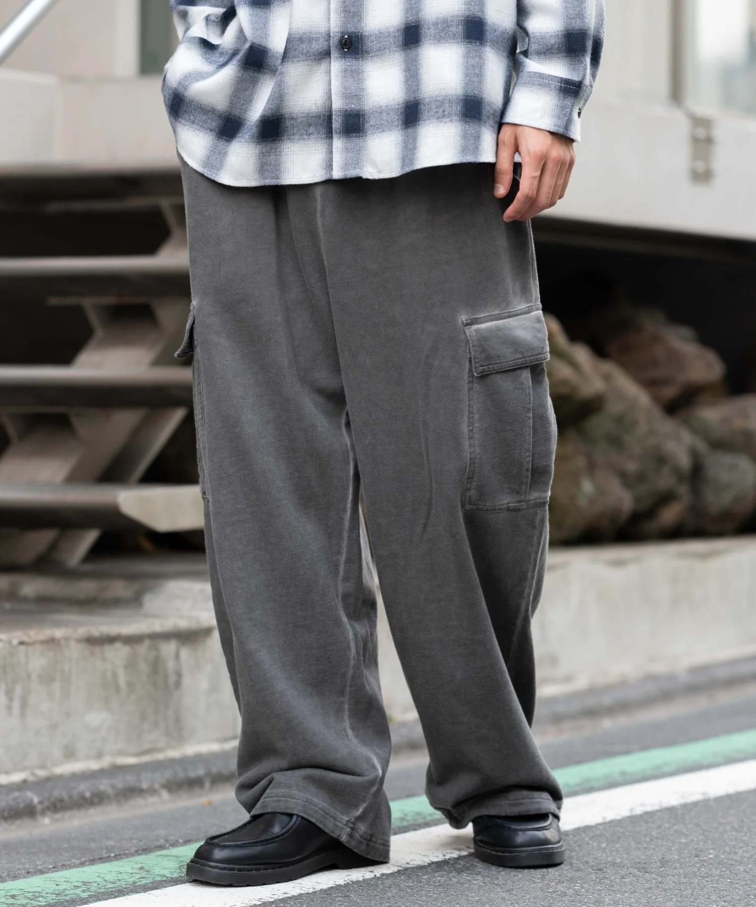 ワイドスウェットカーゴパンツ - Image 18