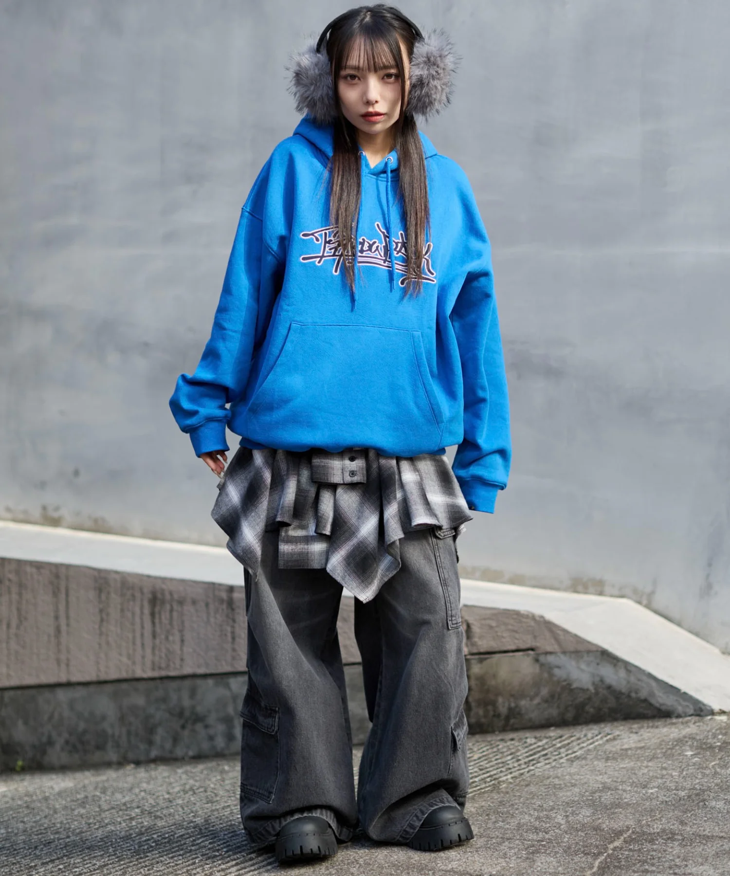 グラフィックロゴプルパーカー - Image 11