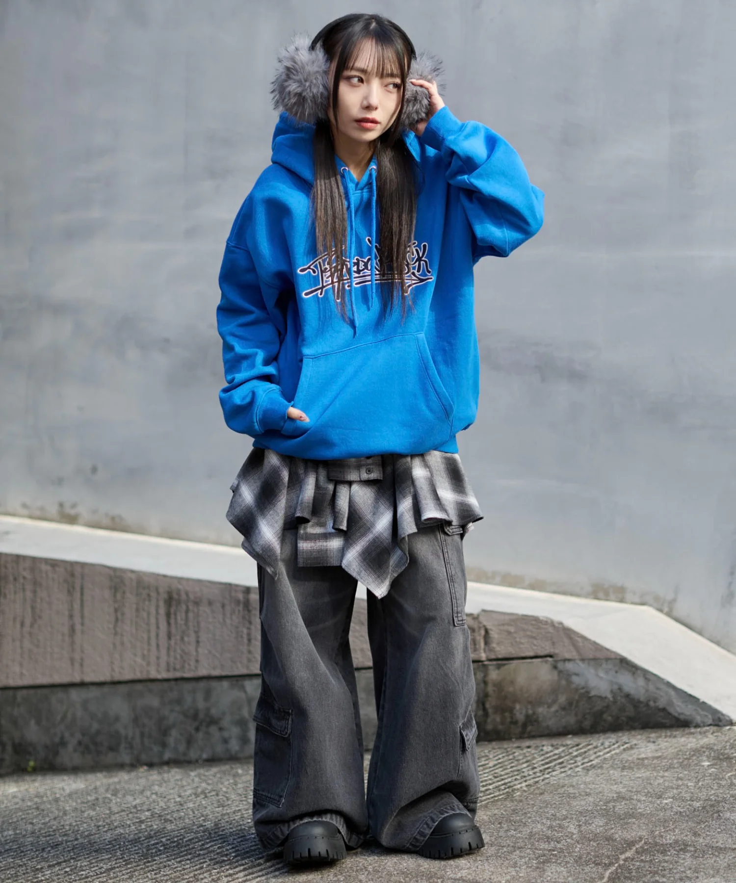 グラフィックロゴプルパーカー - Image 34