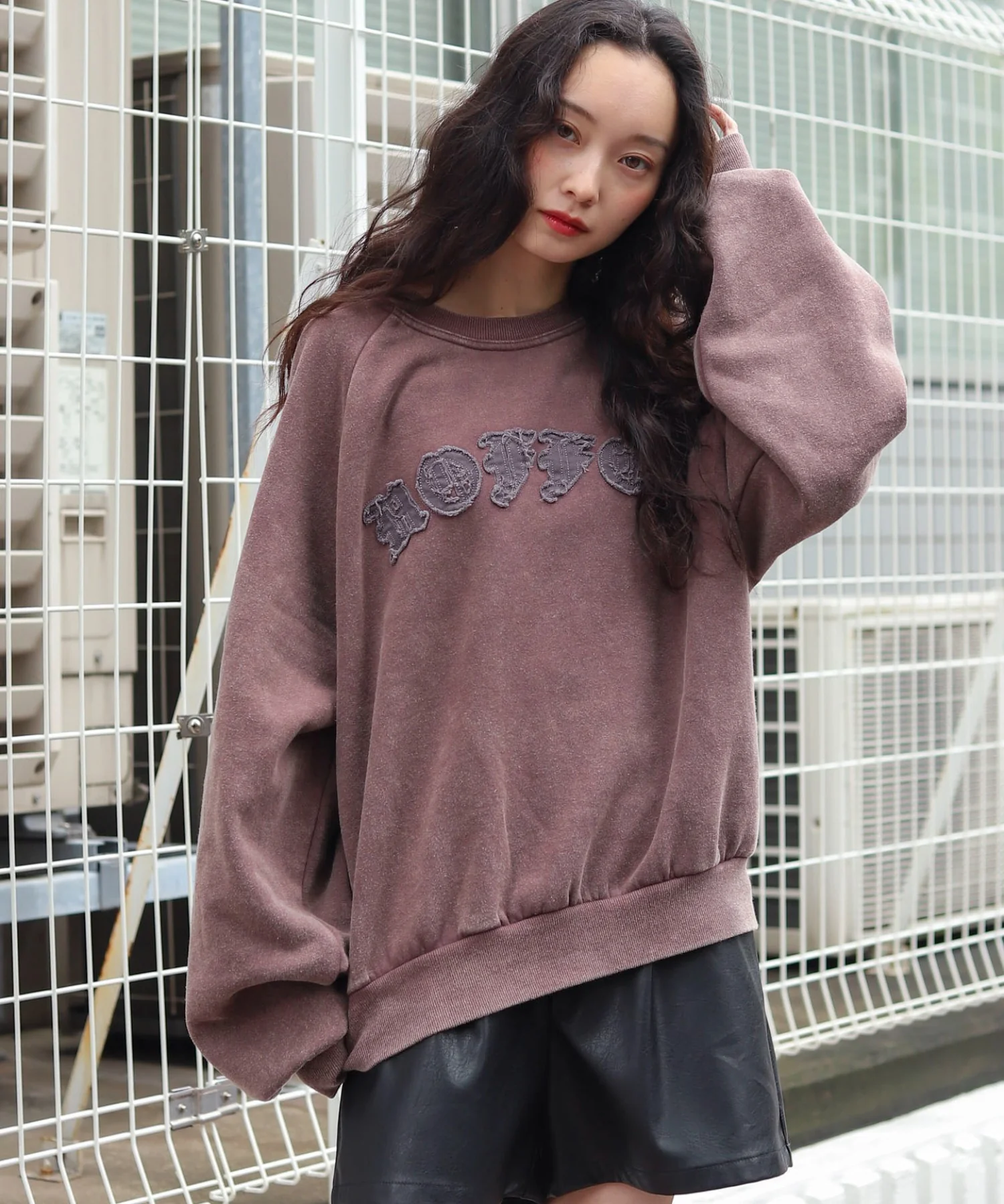 裏起毛ショートグラフィックプルオーバー - Image 18