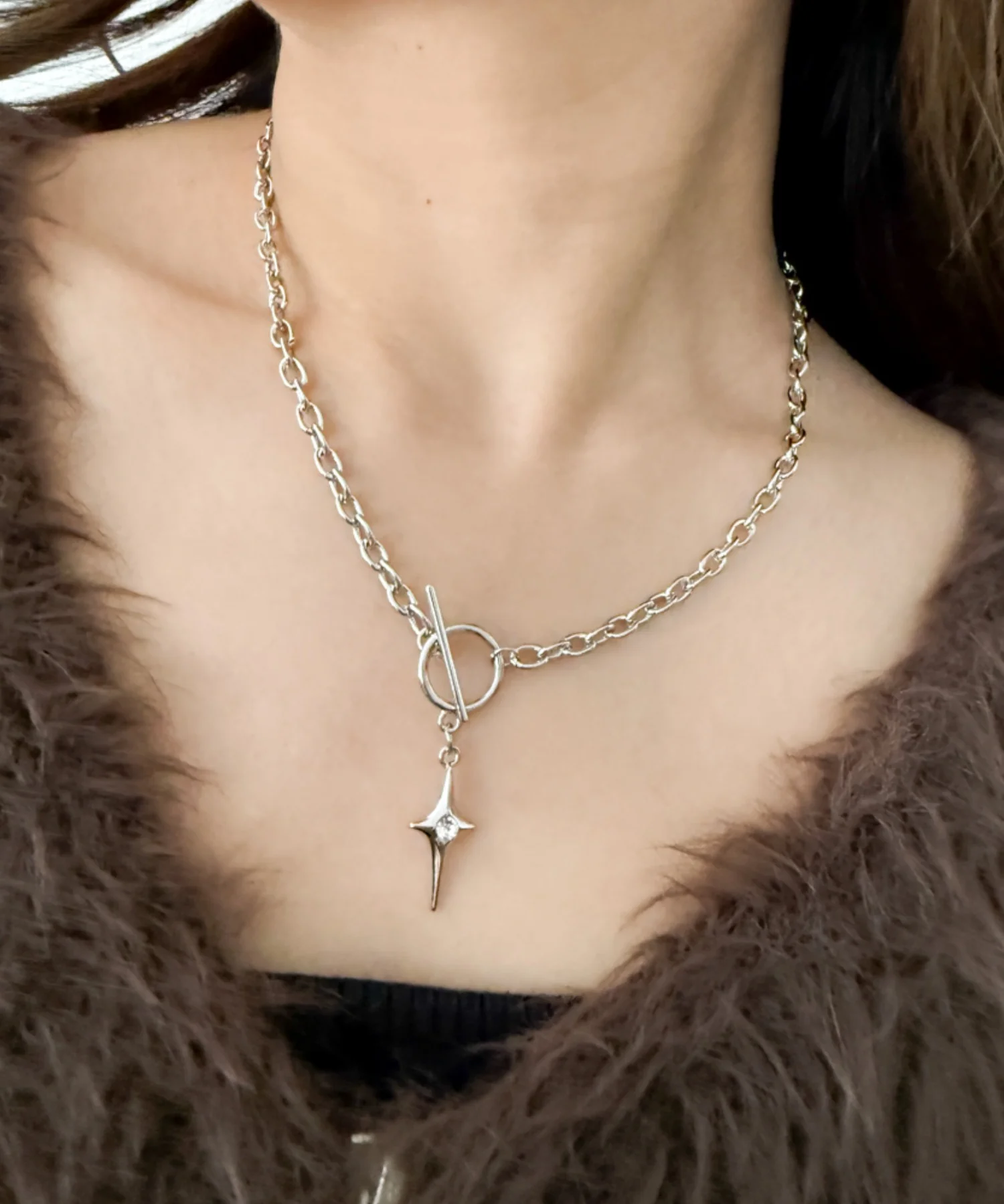 Lマンテルモチーフネックレス - Image 6
