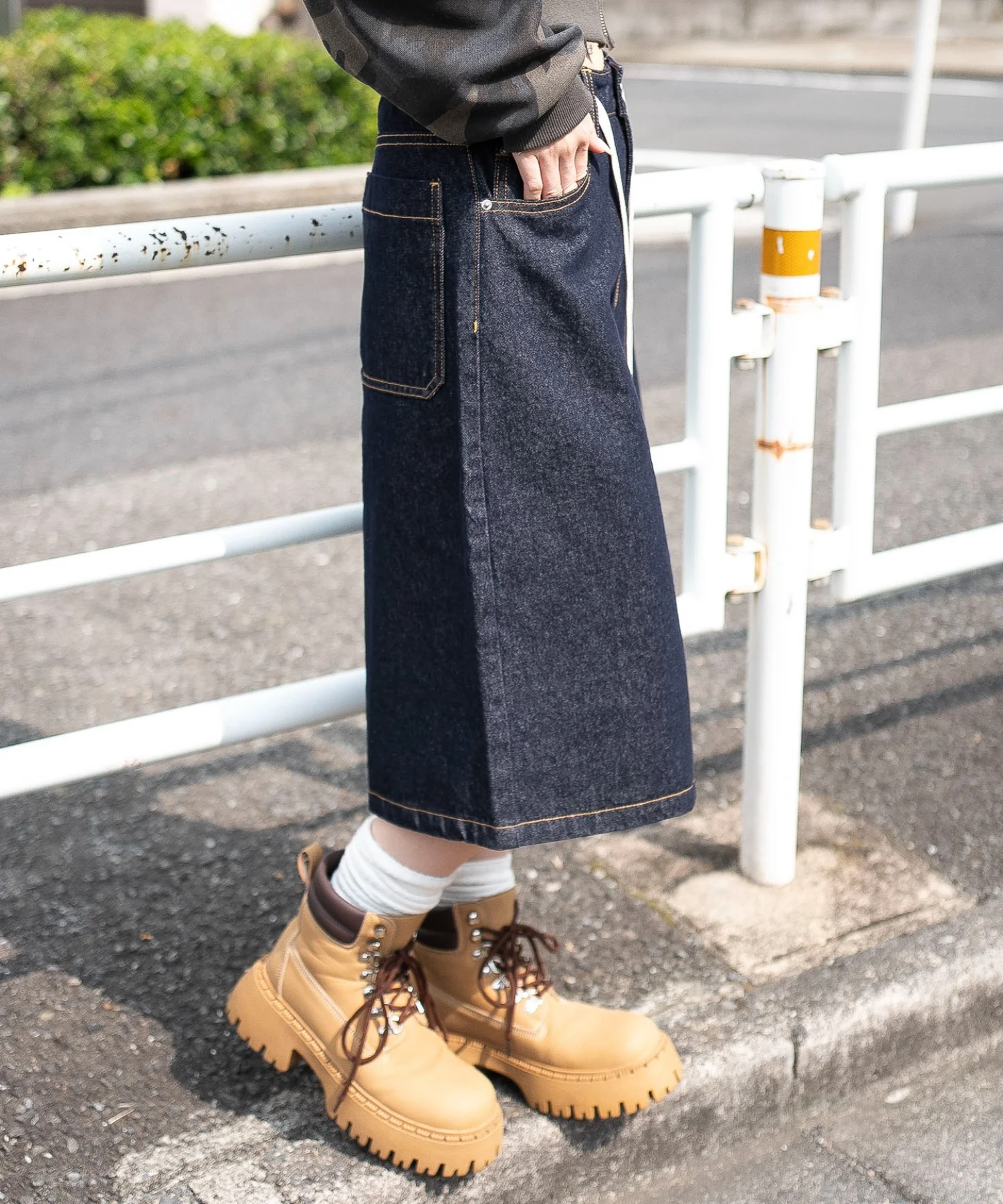 リジッドバギーハーフパンツ - Image 8