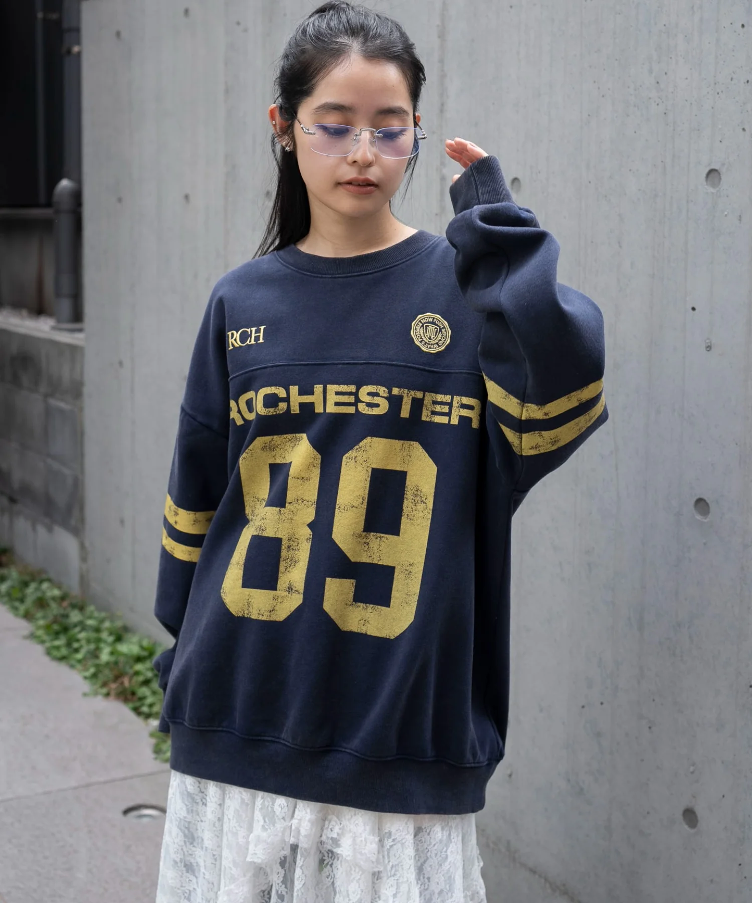 裏起毛ケミカルウォッシュナンバリングプルオーバー - Image 18