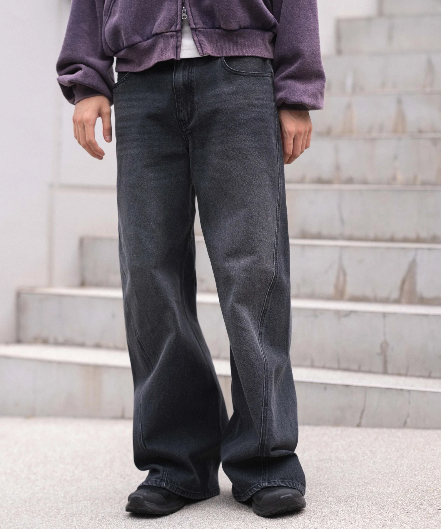 ローライズカバーフィットフレアデニムパンツ - Image 13