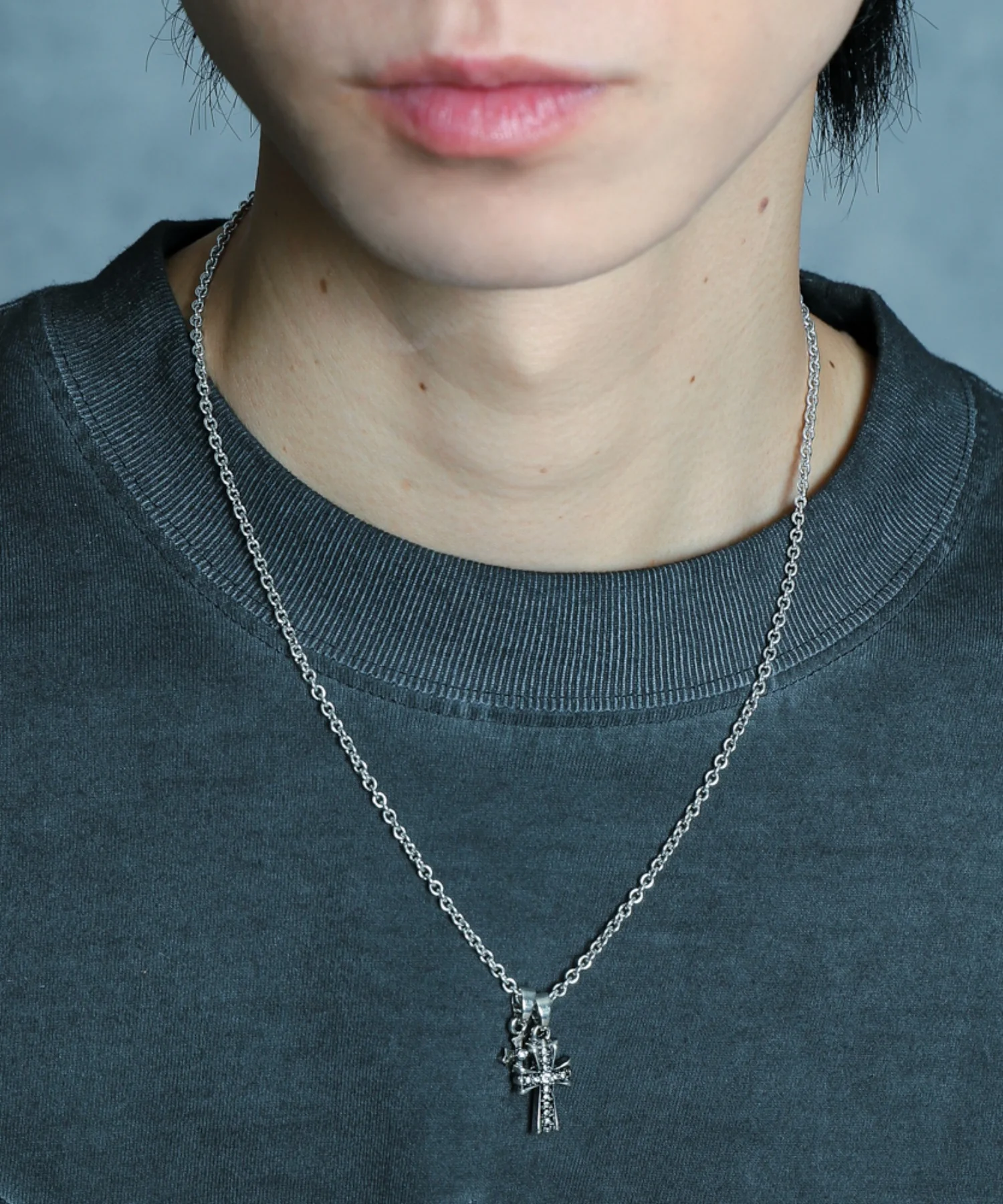 Mラインストーンモチーフネックレス - Image 10