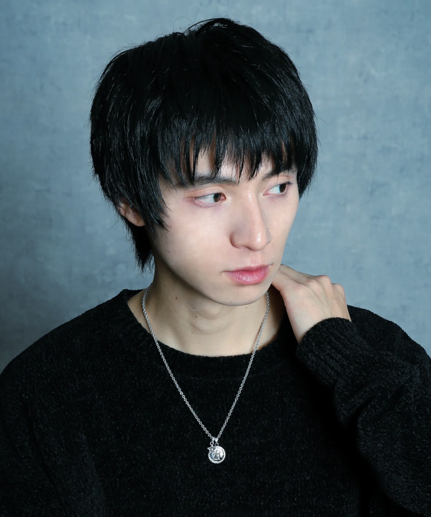 Mラインストーンモチーフネックレス - Image 16